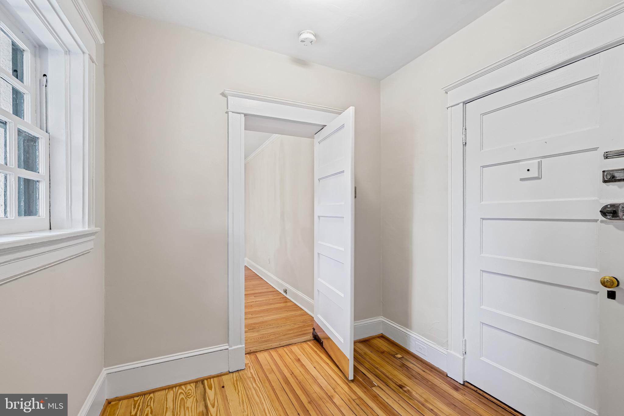 ROLAND PARK - Residential