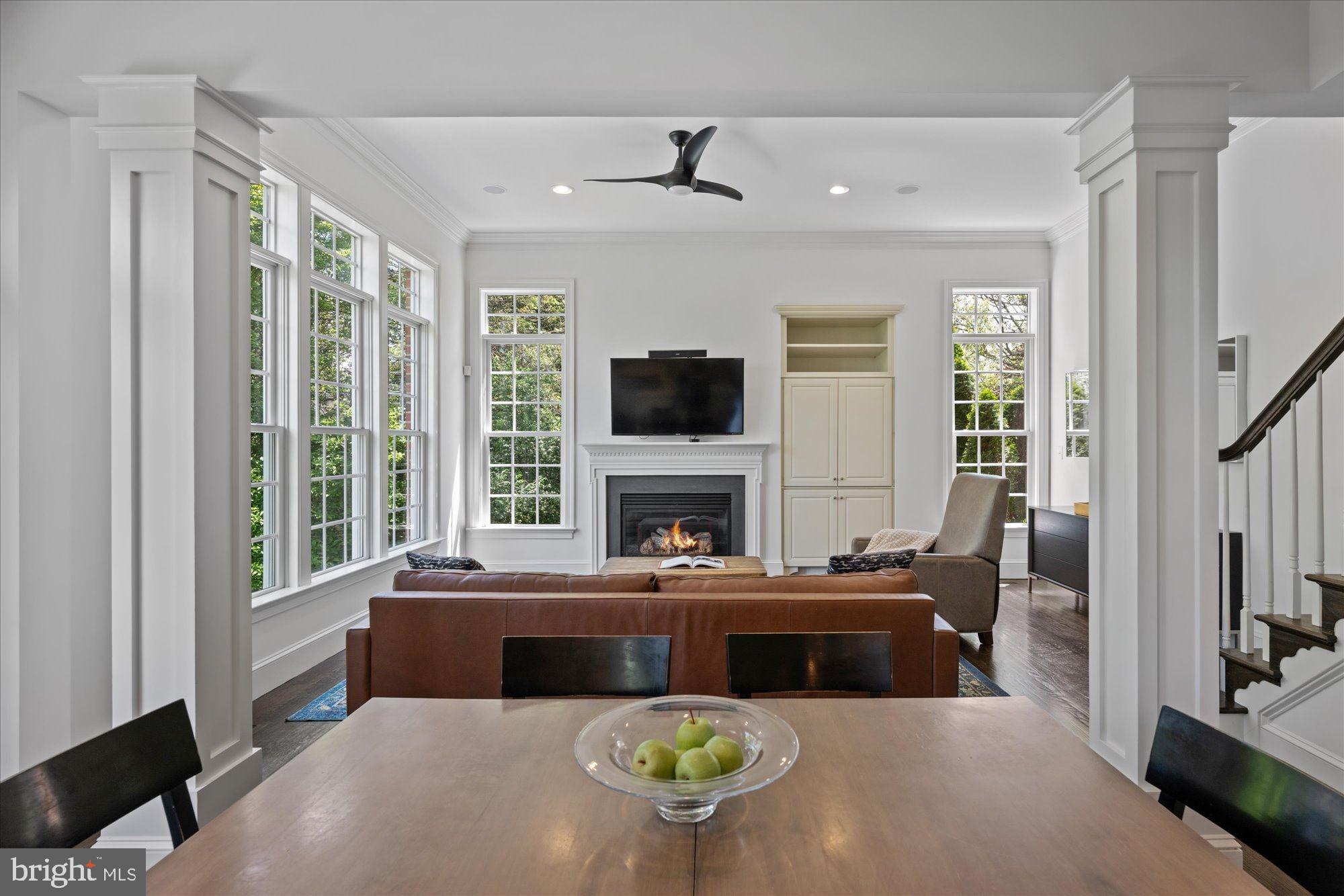 CHESTERBROOK WOODS - Residential