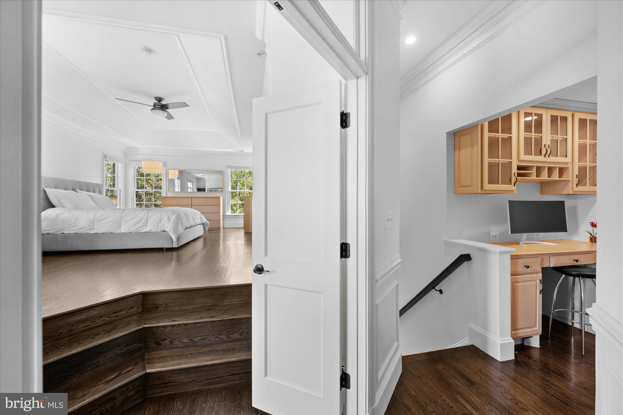 CHESTERBROOK WOODS - Residential