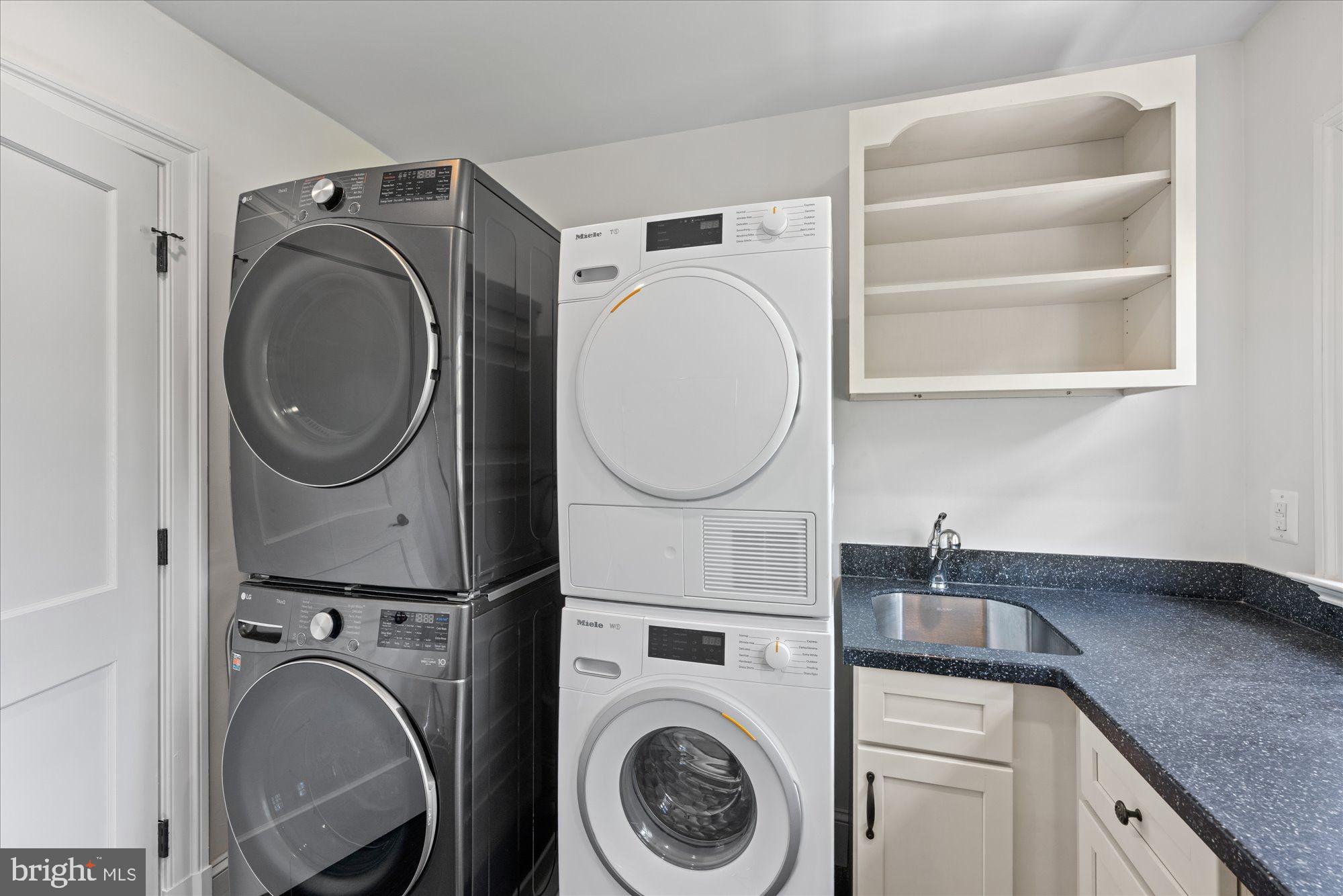 CHESTERBROOK WOODS - Residential