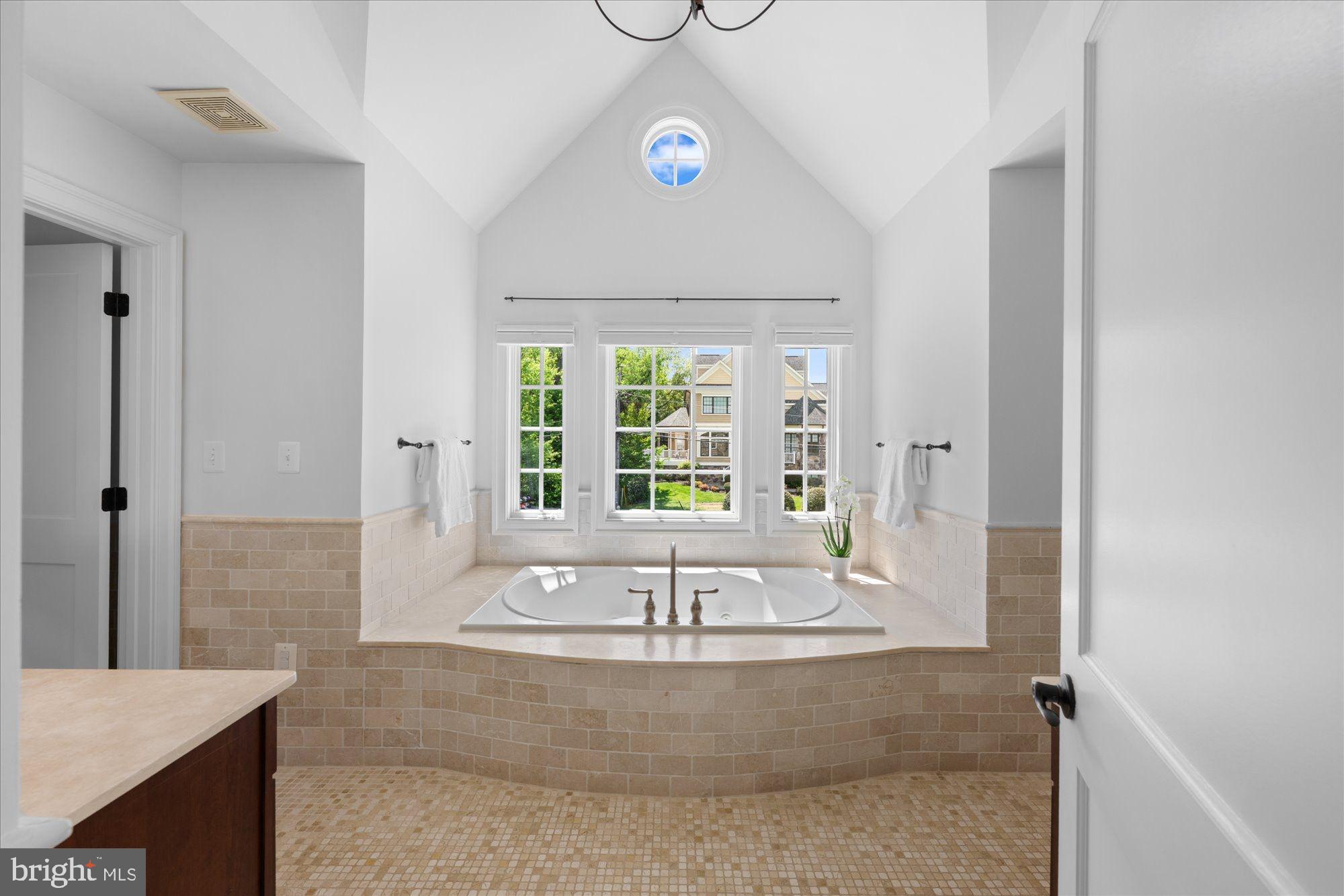 CHESTERBROOK WOODS - Residential