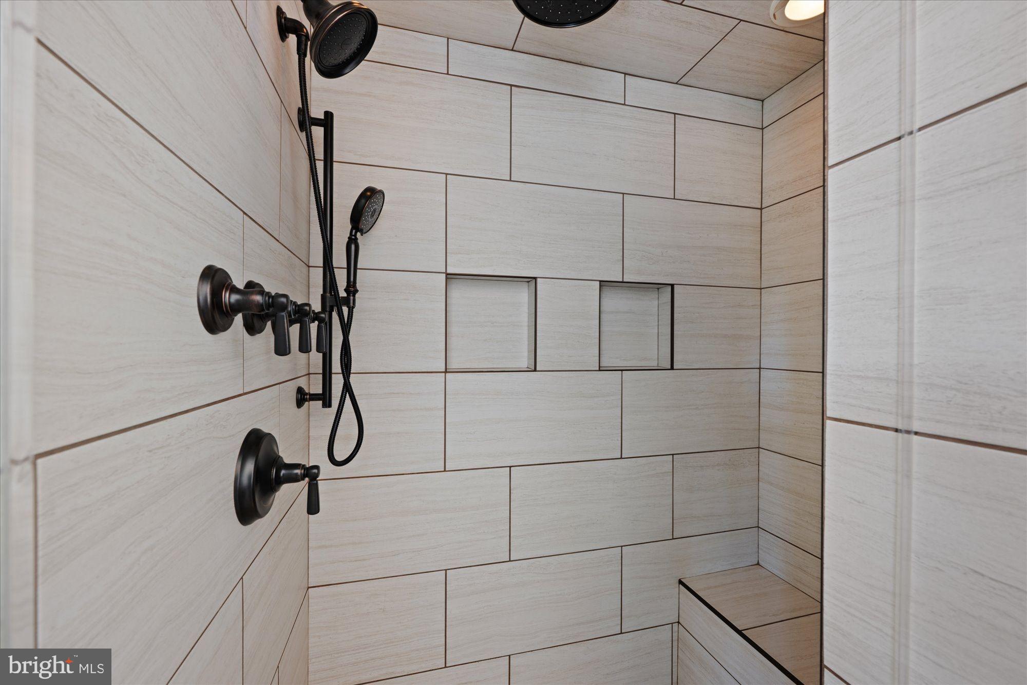 CHESTERBROOK WOODS - Residential