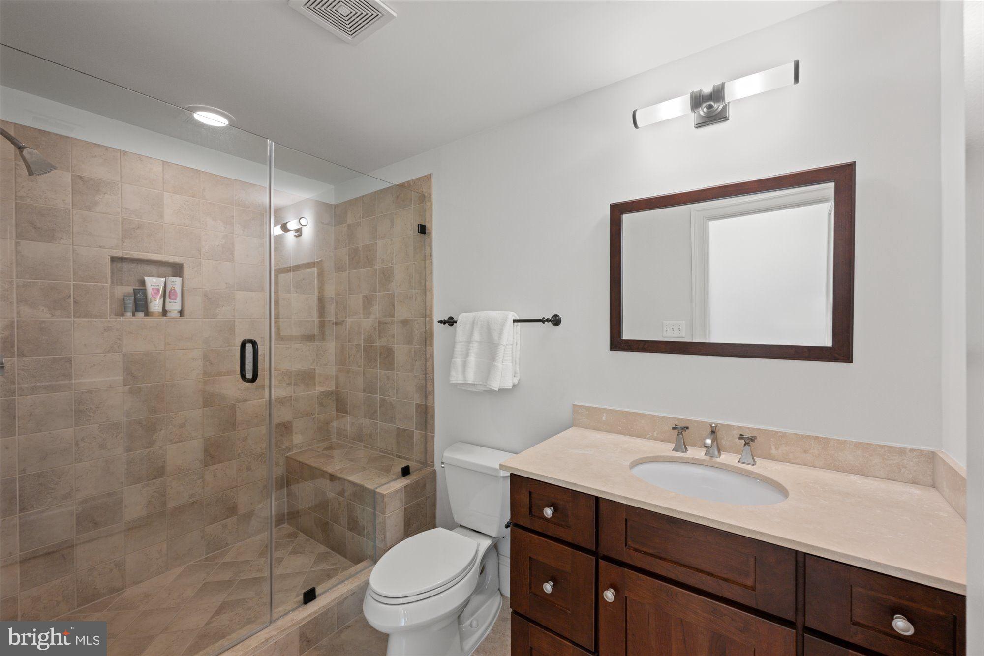 CHESTERBROOK WOODS - Residential