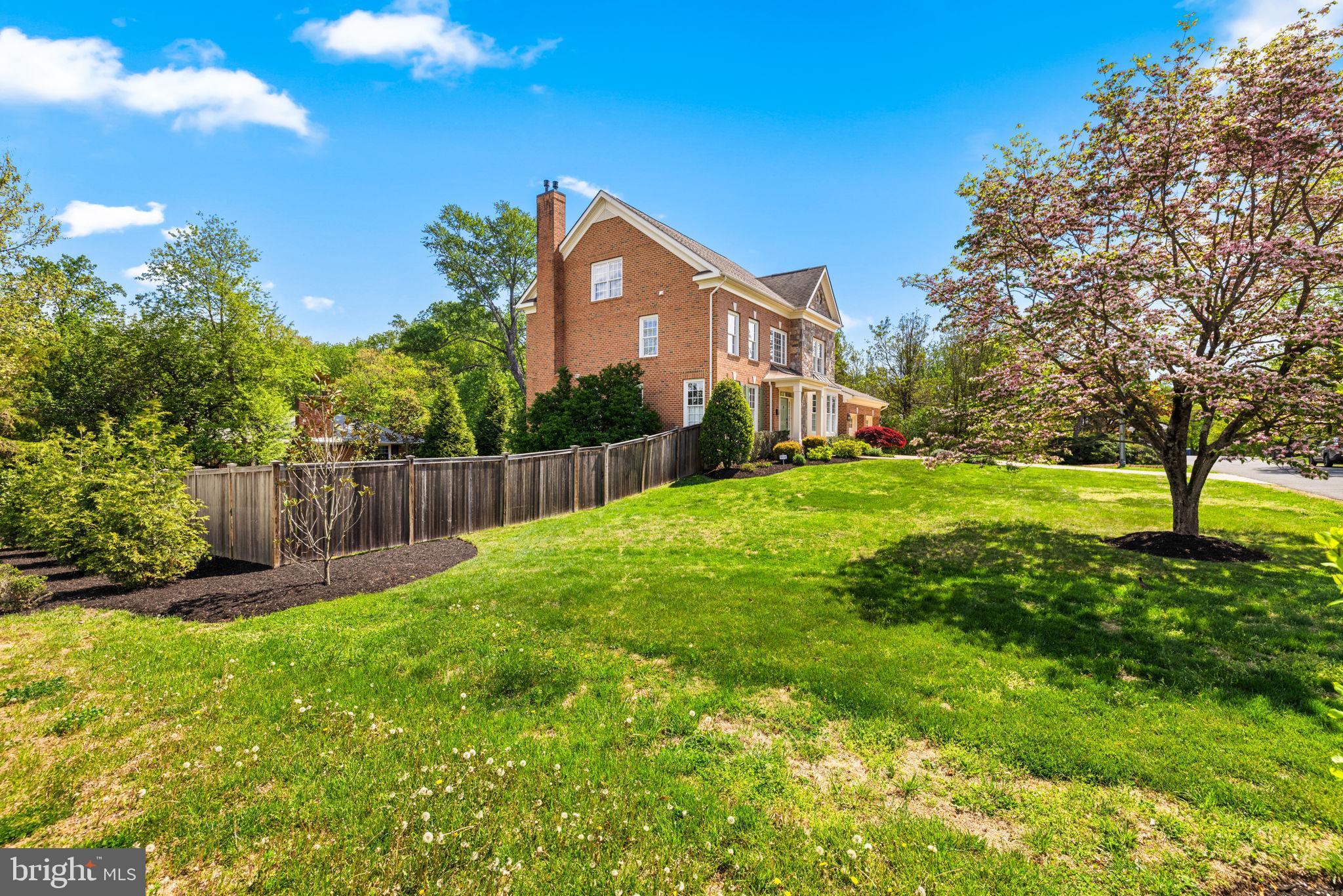 CHESTERBROOK WOODS - Residential