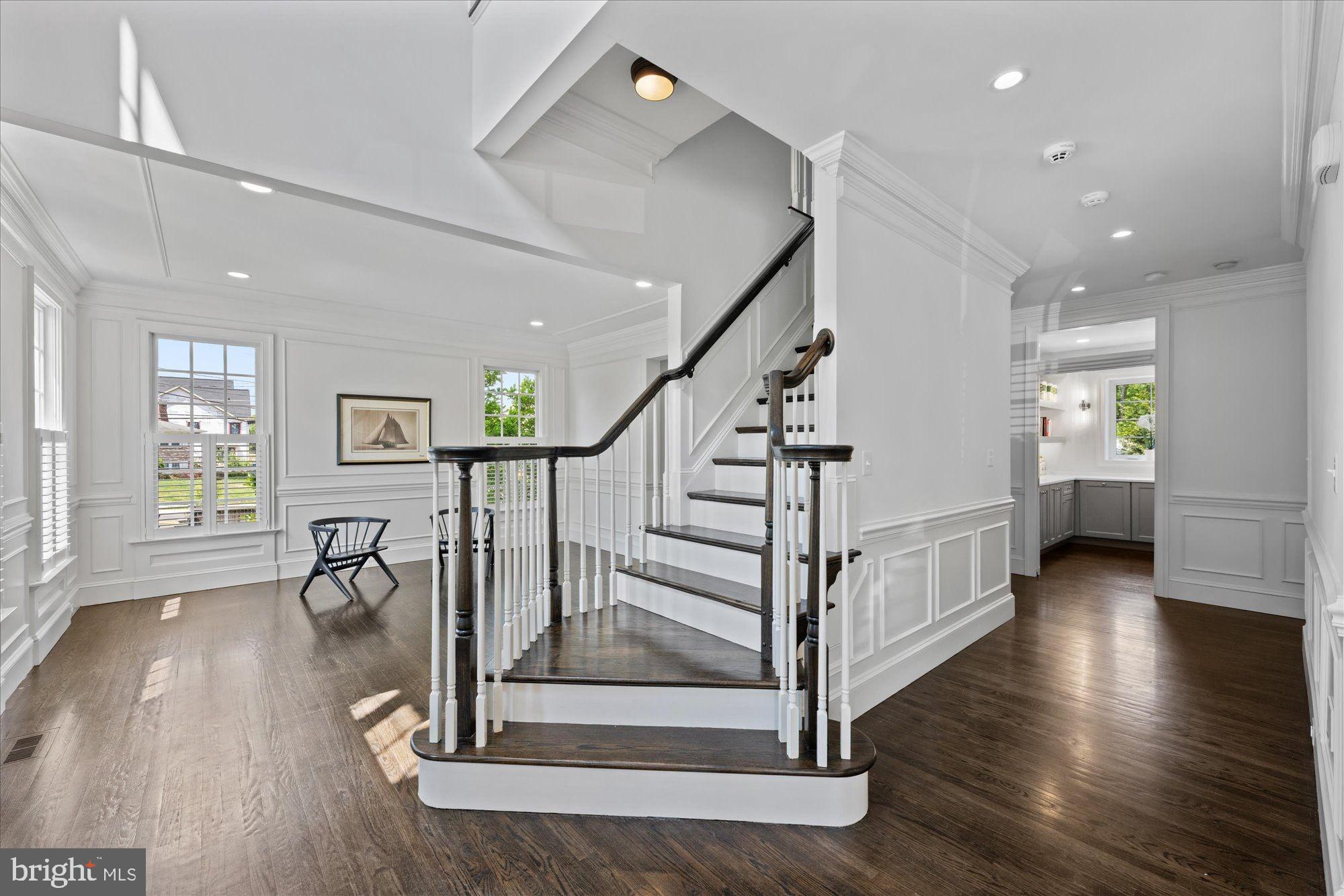 CHESTERBROOK WOODS - Residential