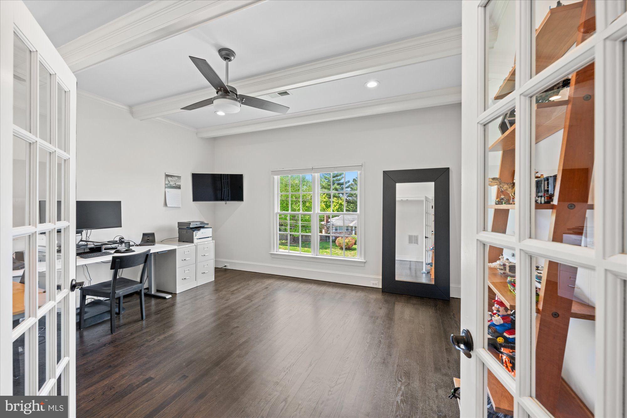 CHESTERBROOK WOODS - Residential