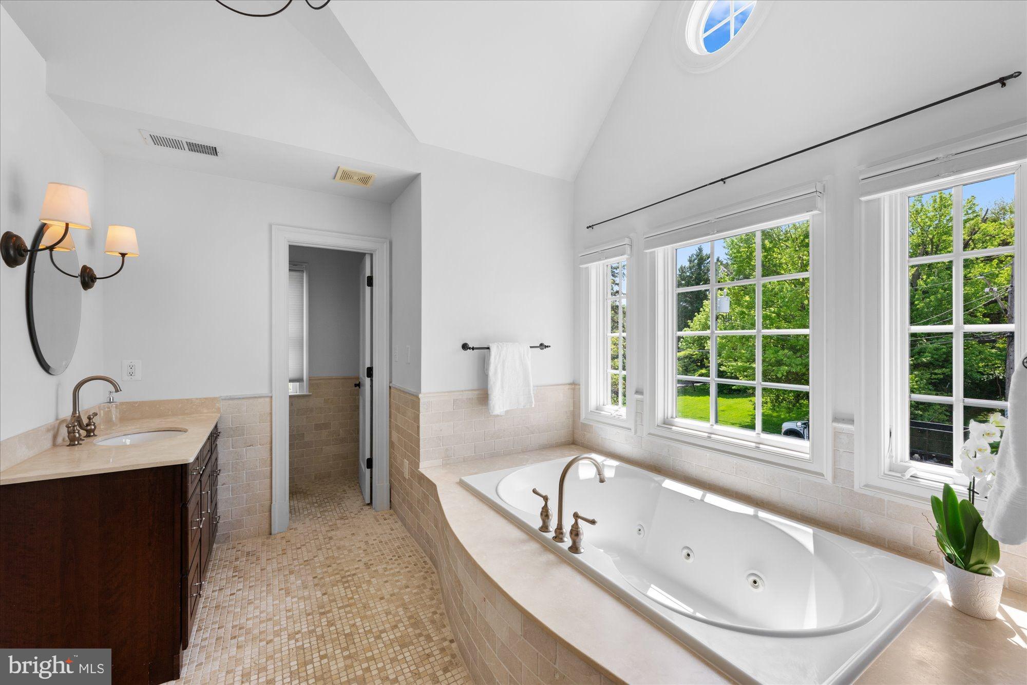 CHESTERBROOK WOODS - Residential