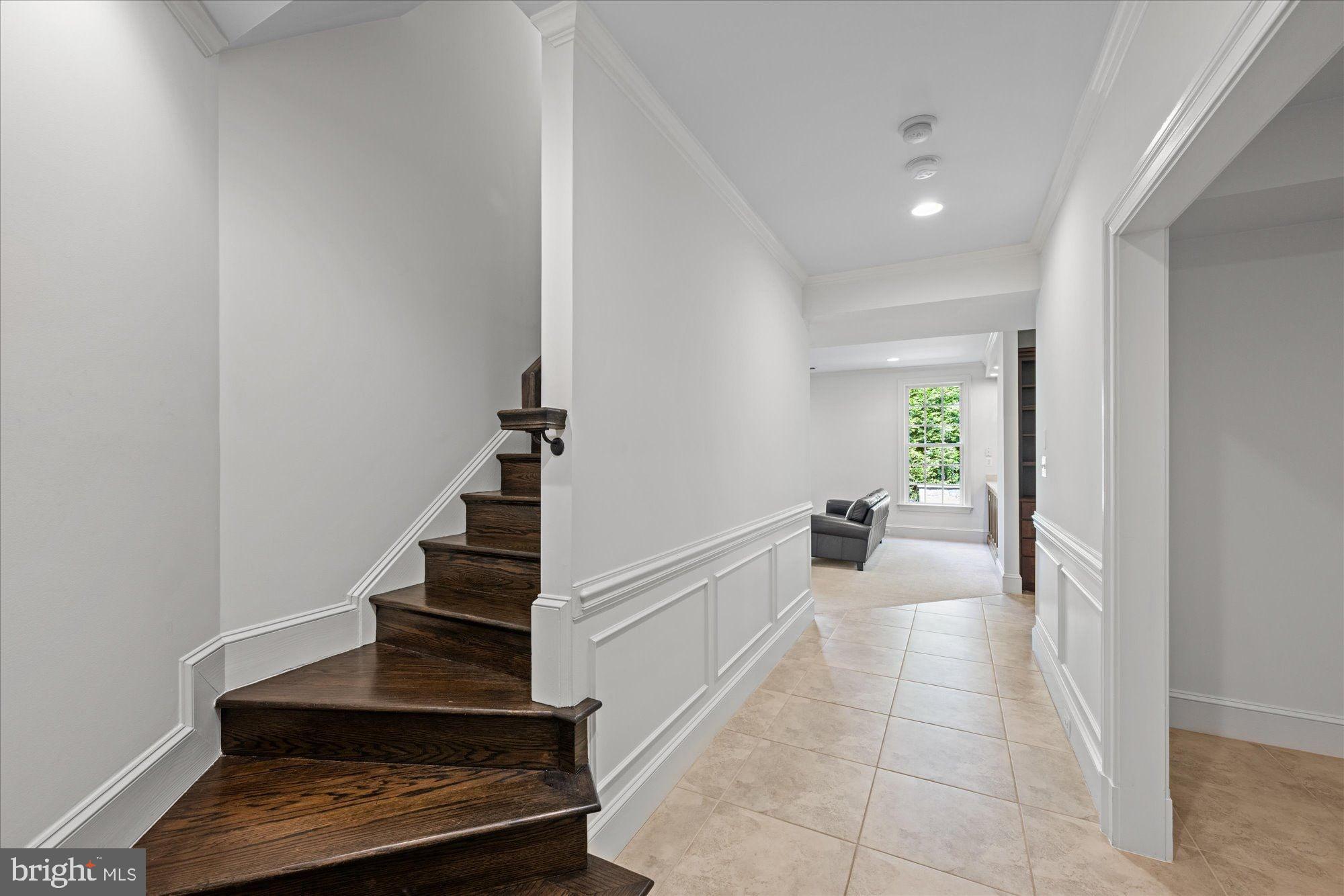 CHESTERBROOK WOODS - Residential