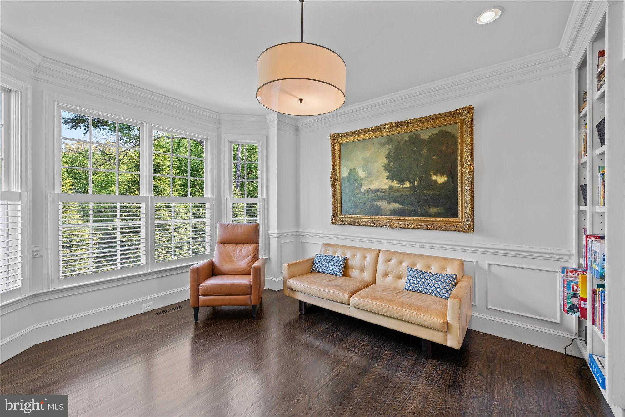 CHESTERBROOK WOODS - Residential