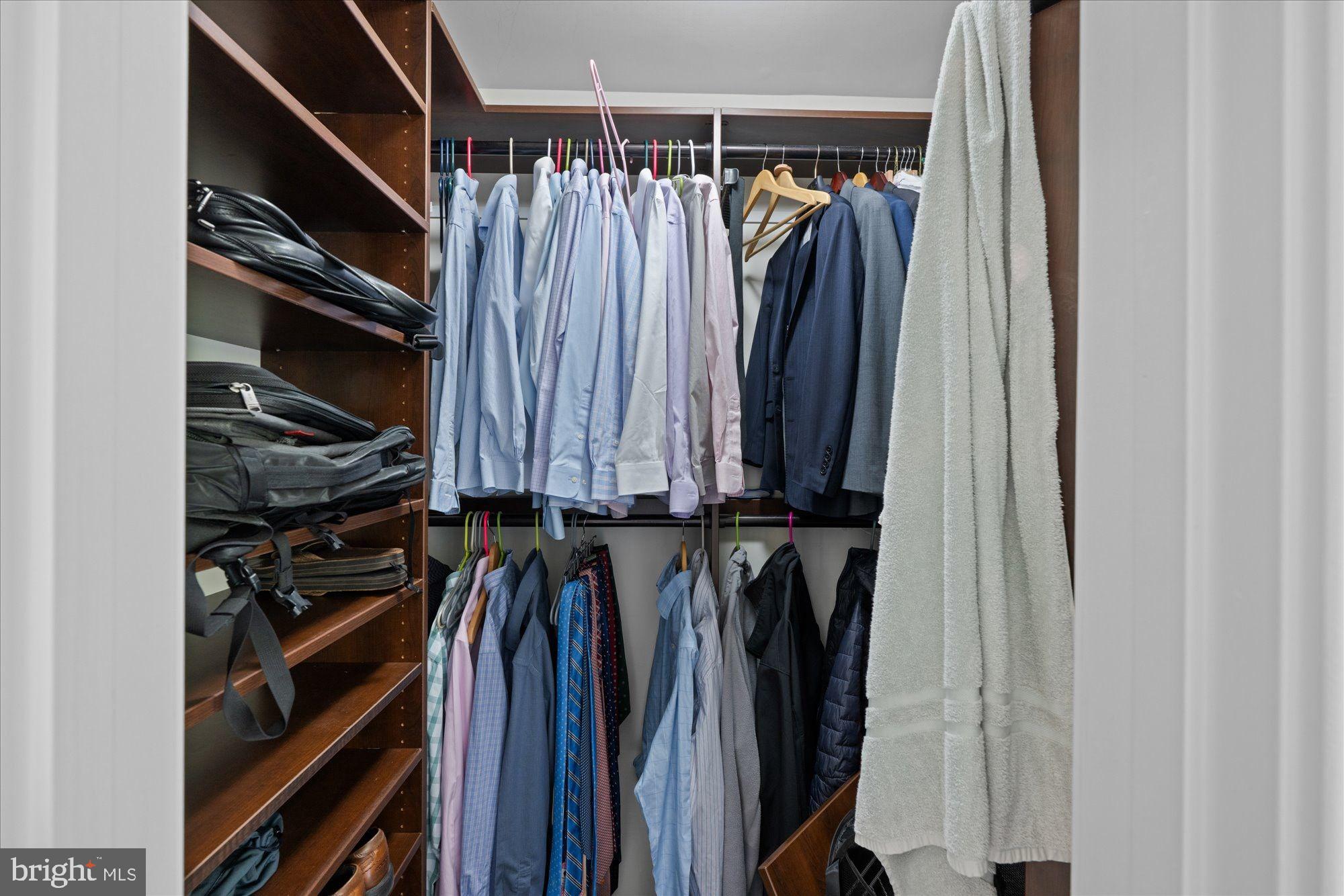 CHESTERBROOK WOODS - Residential