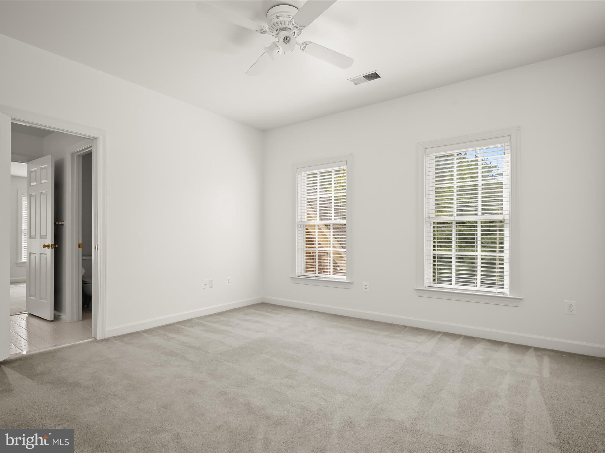 HALL SHOP MANOR - Residential