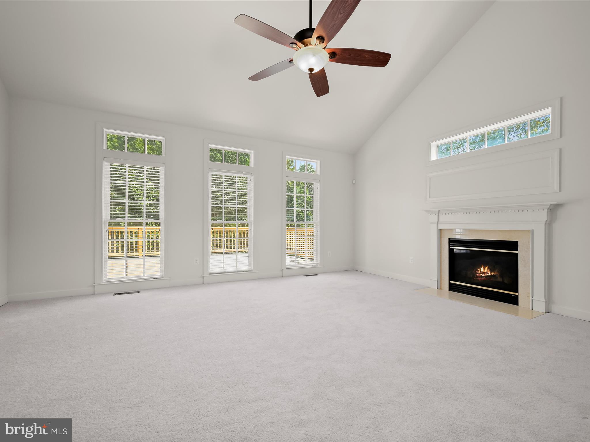 HALL SHOP MANOR - Residential