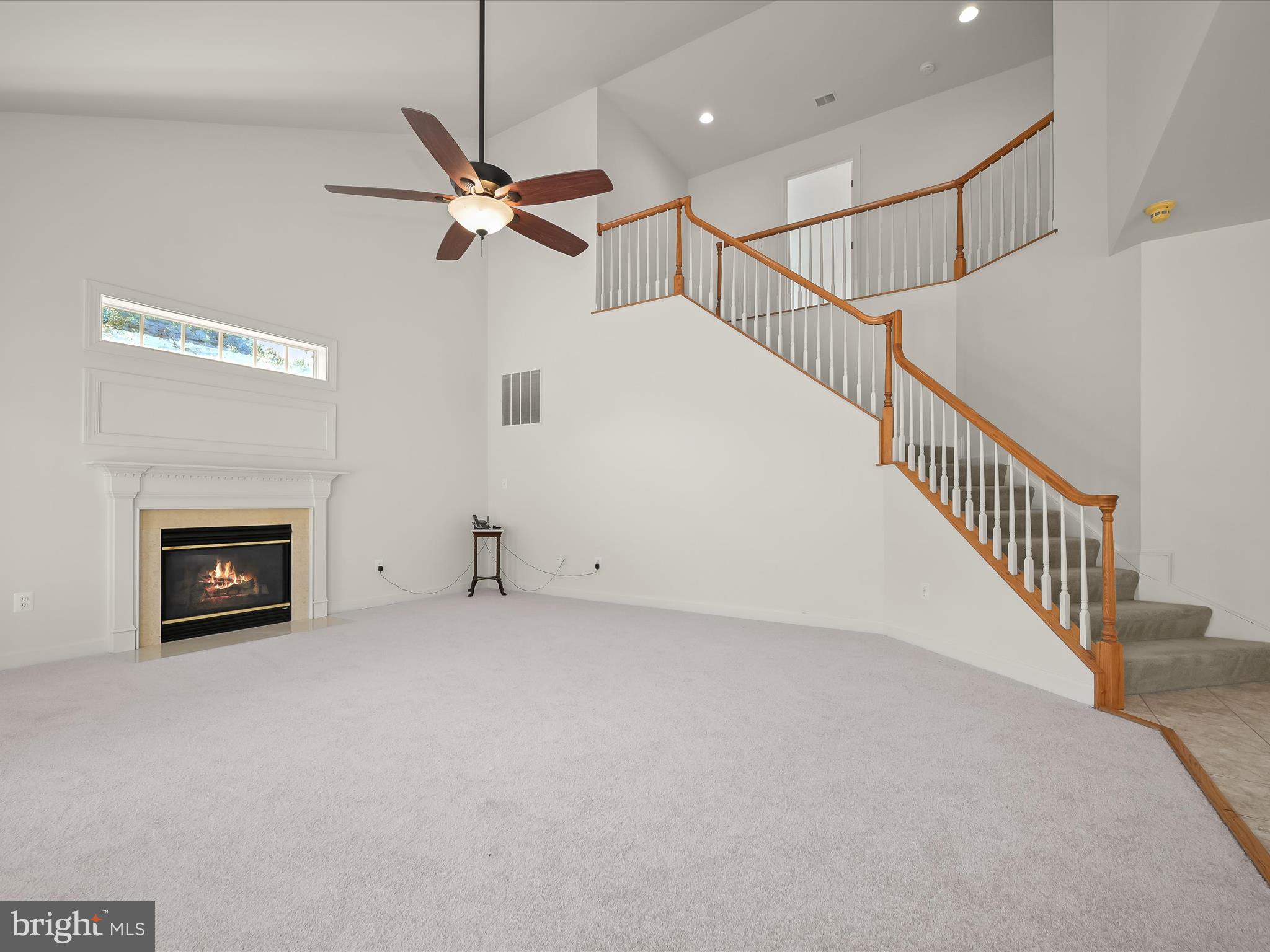 HALL SHOP MANOR - Residential