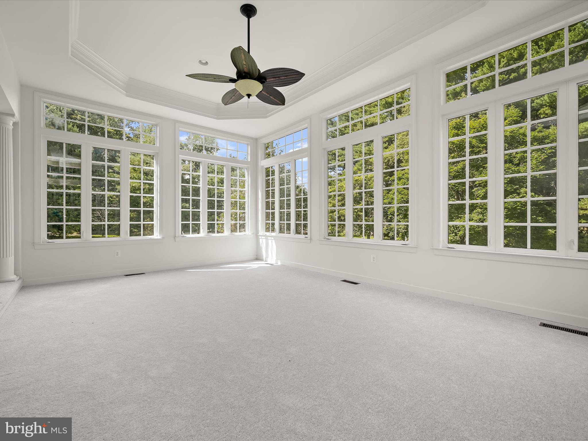 HALL SHOP MANOR - Residential