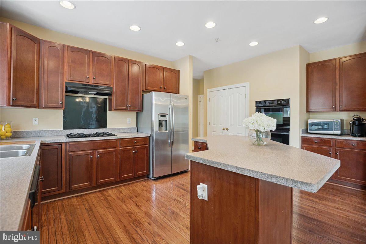 FAIRWOOD - Residential