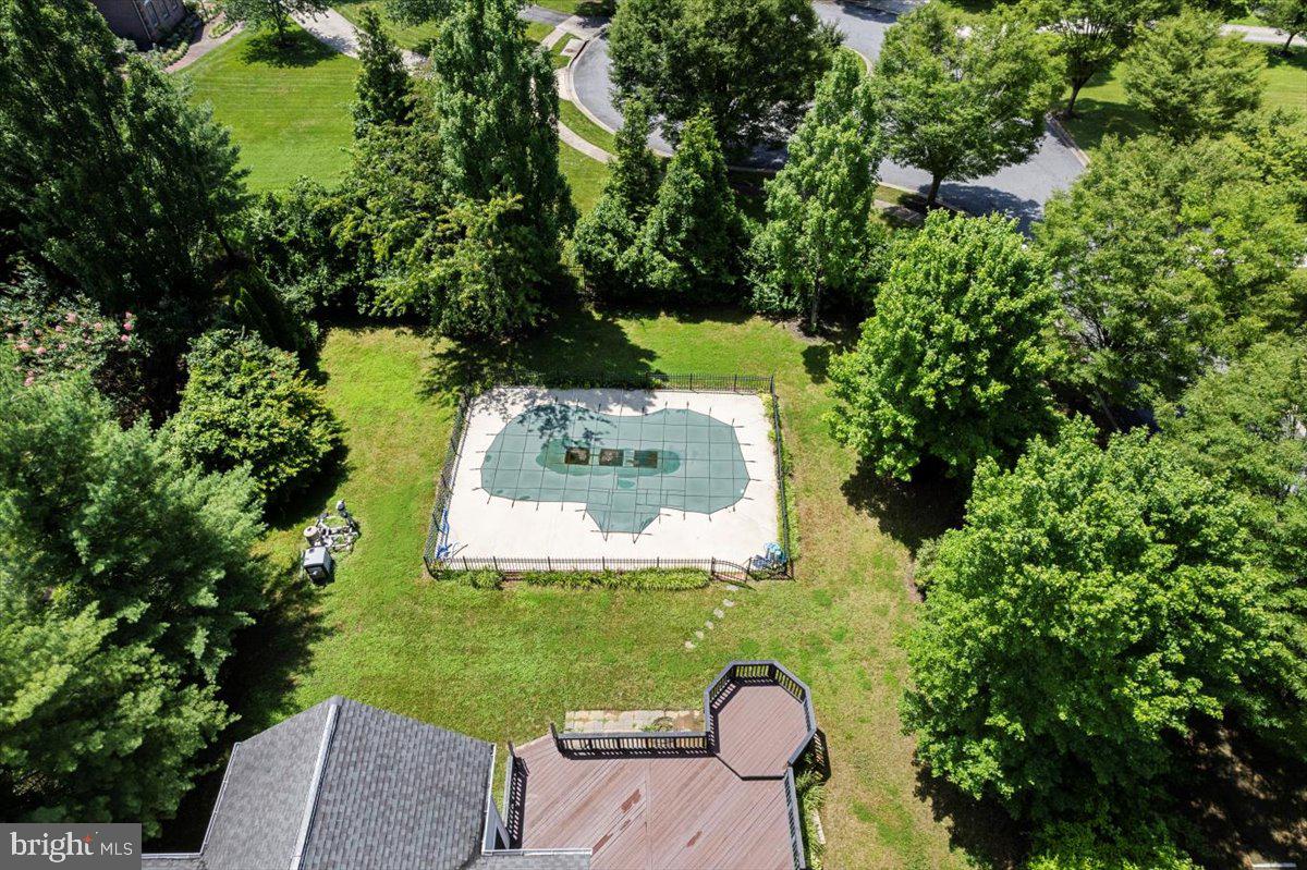 FAIRWOOD - Residential