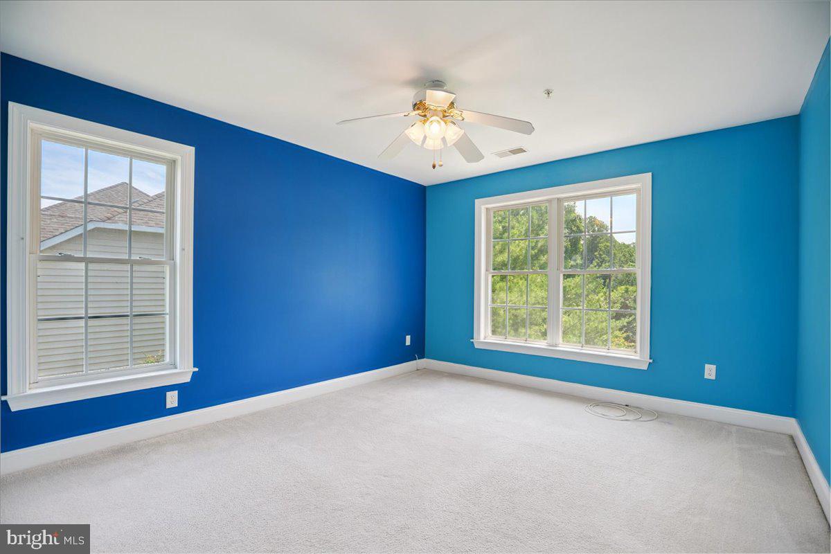 FAIRWOOD - Residential