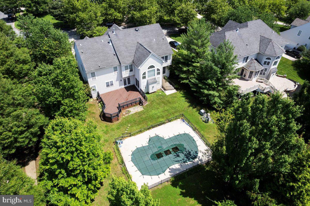 FAIRWOOD - Residential