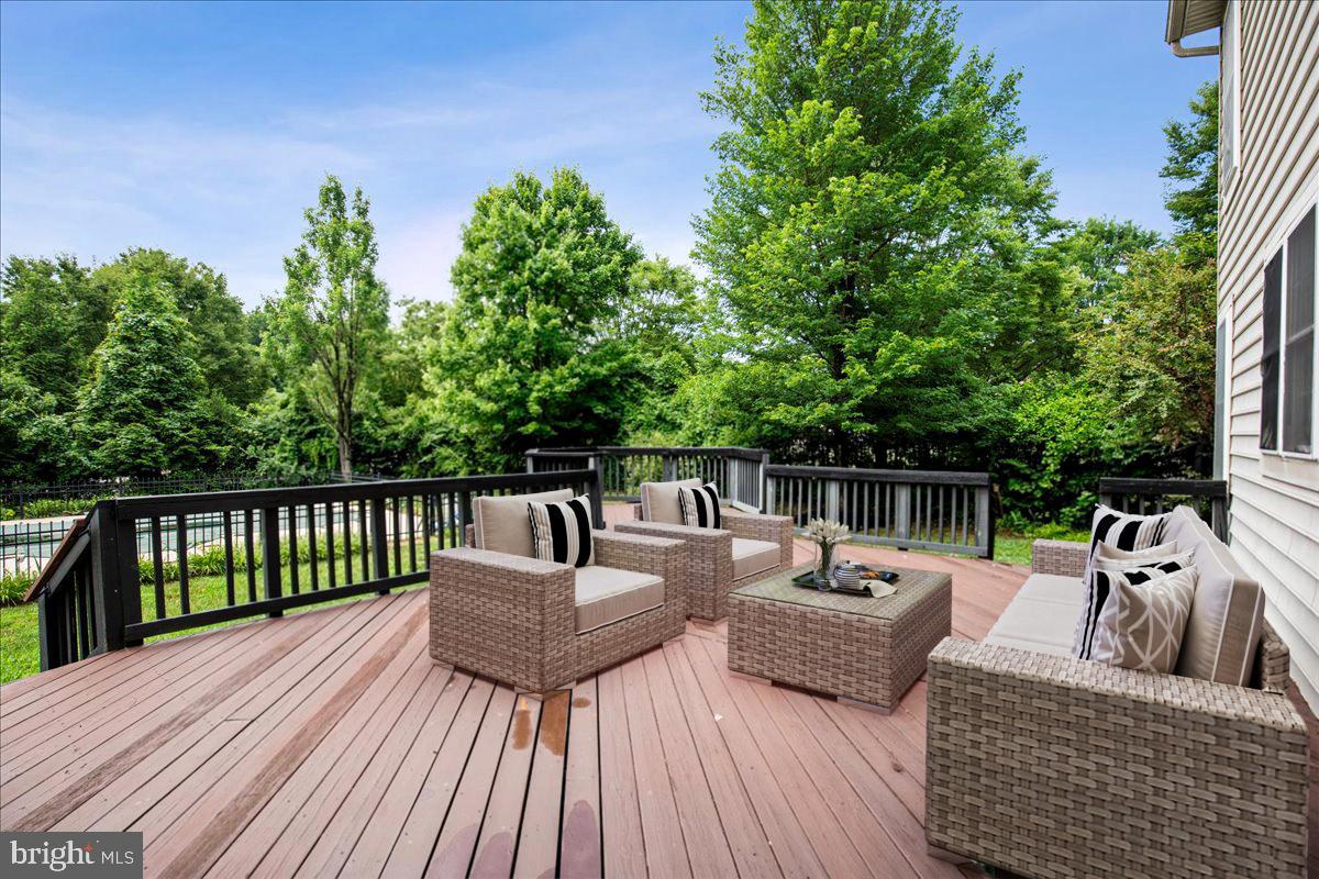 FAIRWOOD - Residential