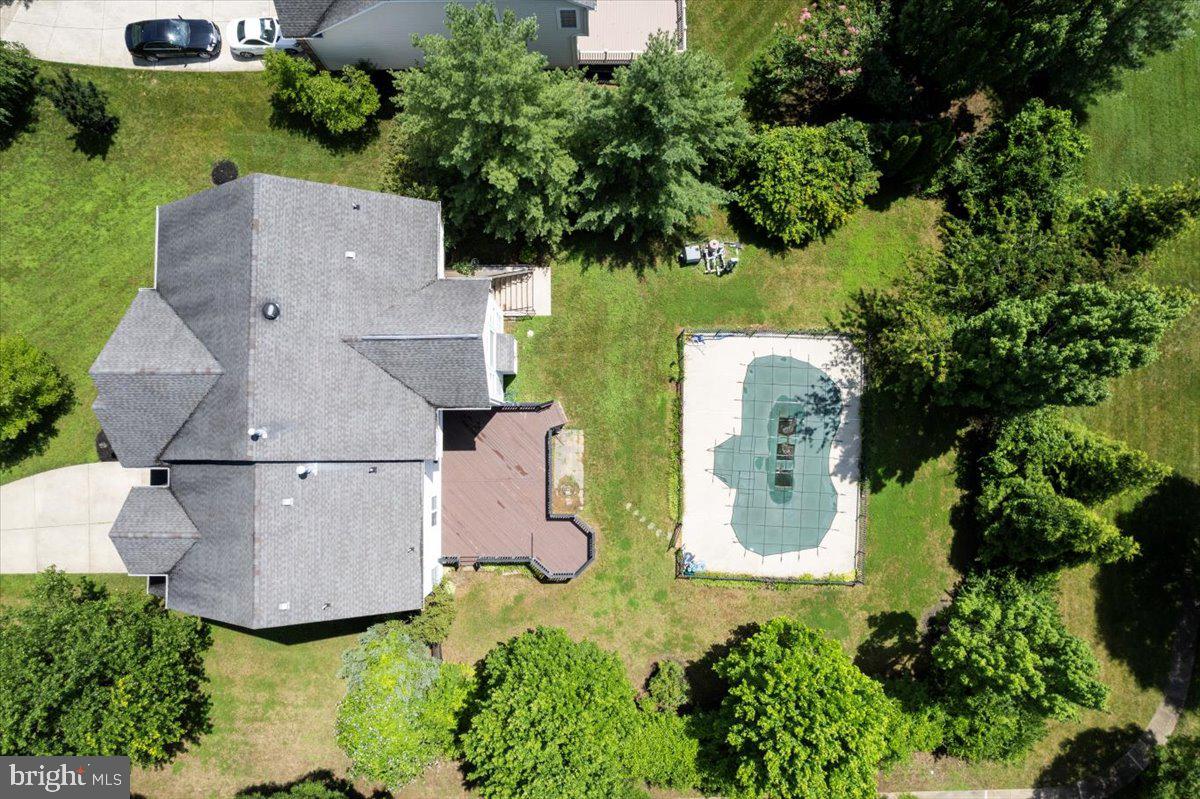 FAIRWOOD - Residential