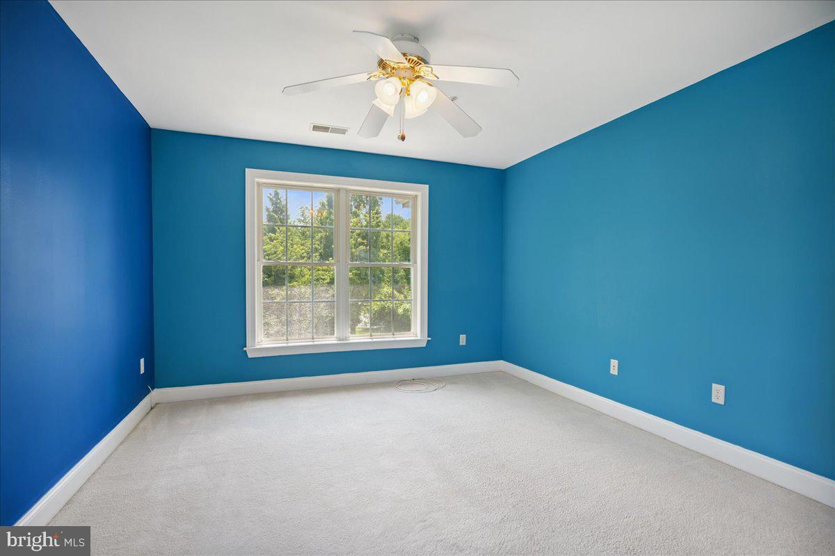 FAIRWOOD - Residential