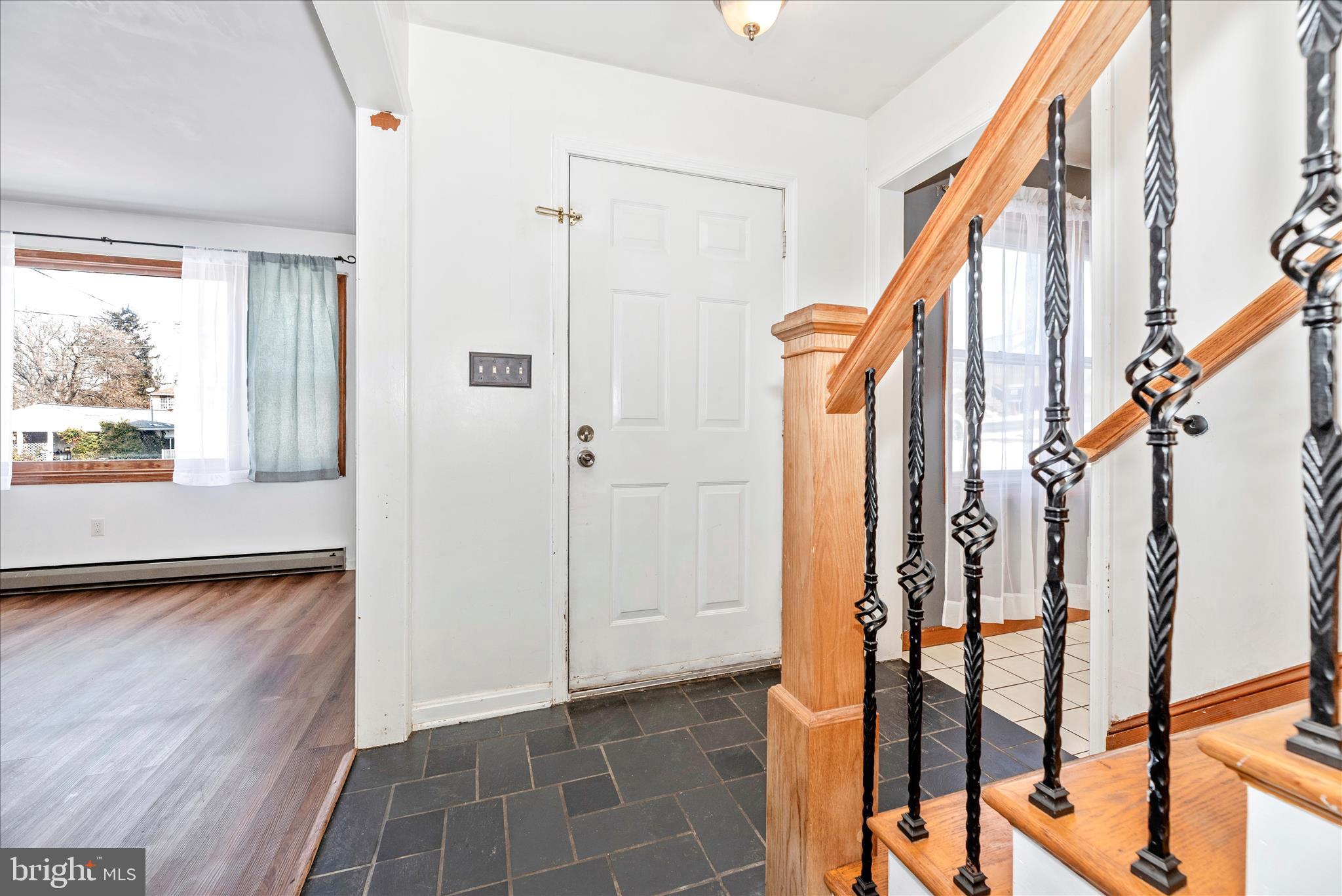 WESTMINSTER ELECTION DISTRICT - Residential