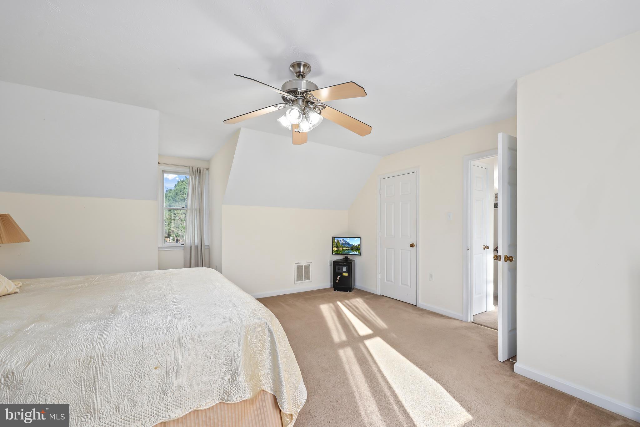 GREENBRIAR VILLAGE - Residential