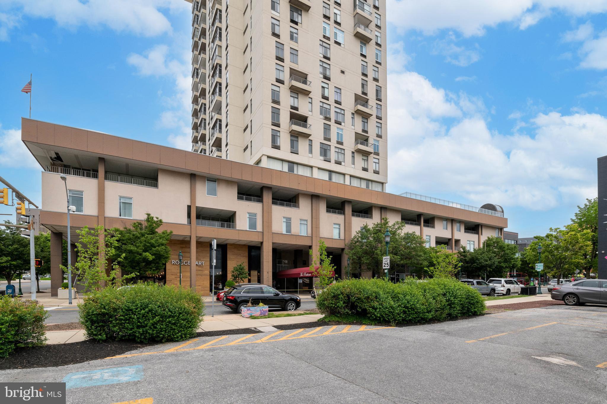 PENTHOUSE CONDOMINIUMS - Residential