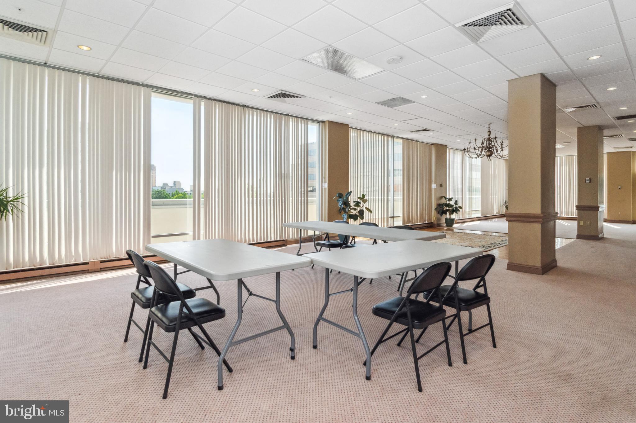 PENTHOUSE CONDOMINIUMS - Residential