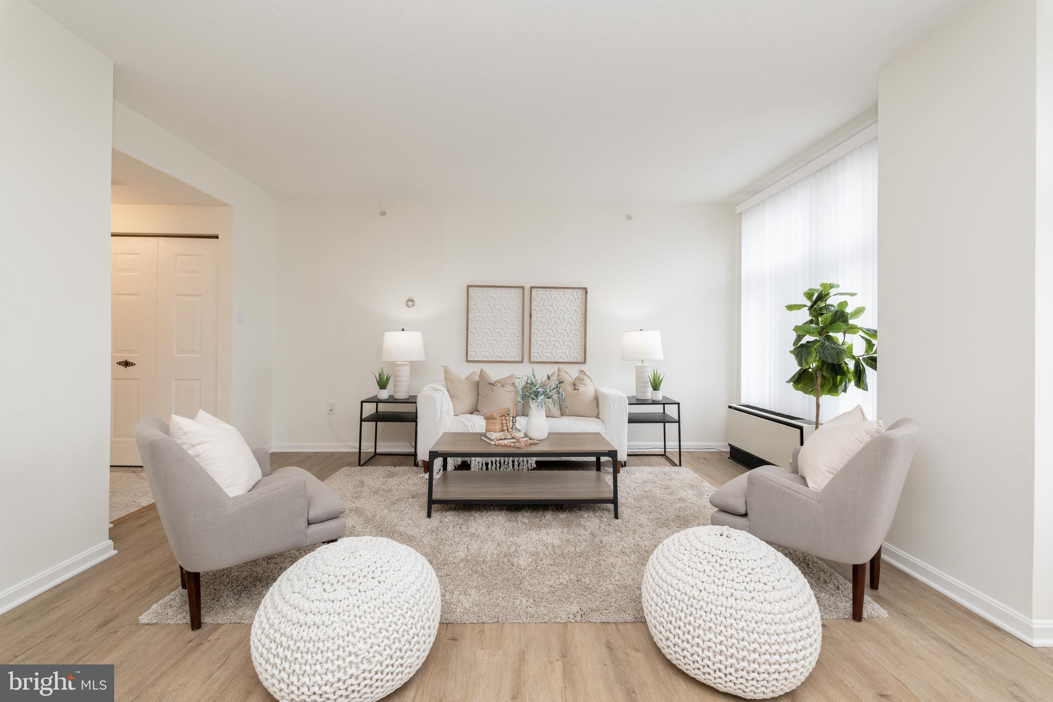 PENTHOUSE CONDOMINIUMS - Residential