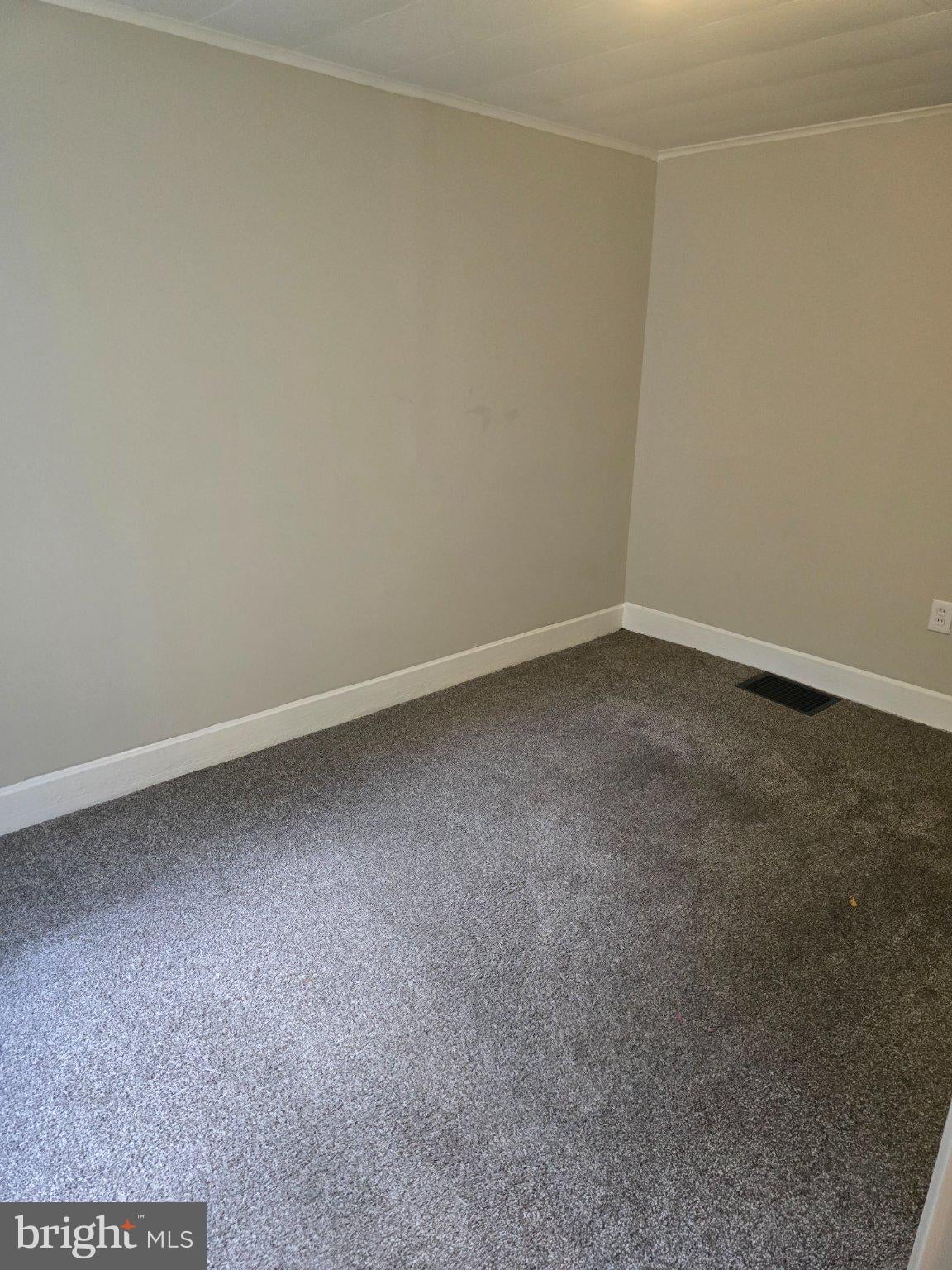 124 W PENN STREET