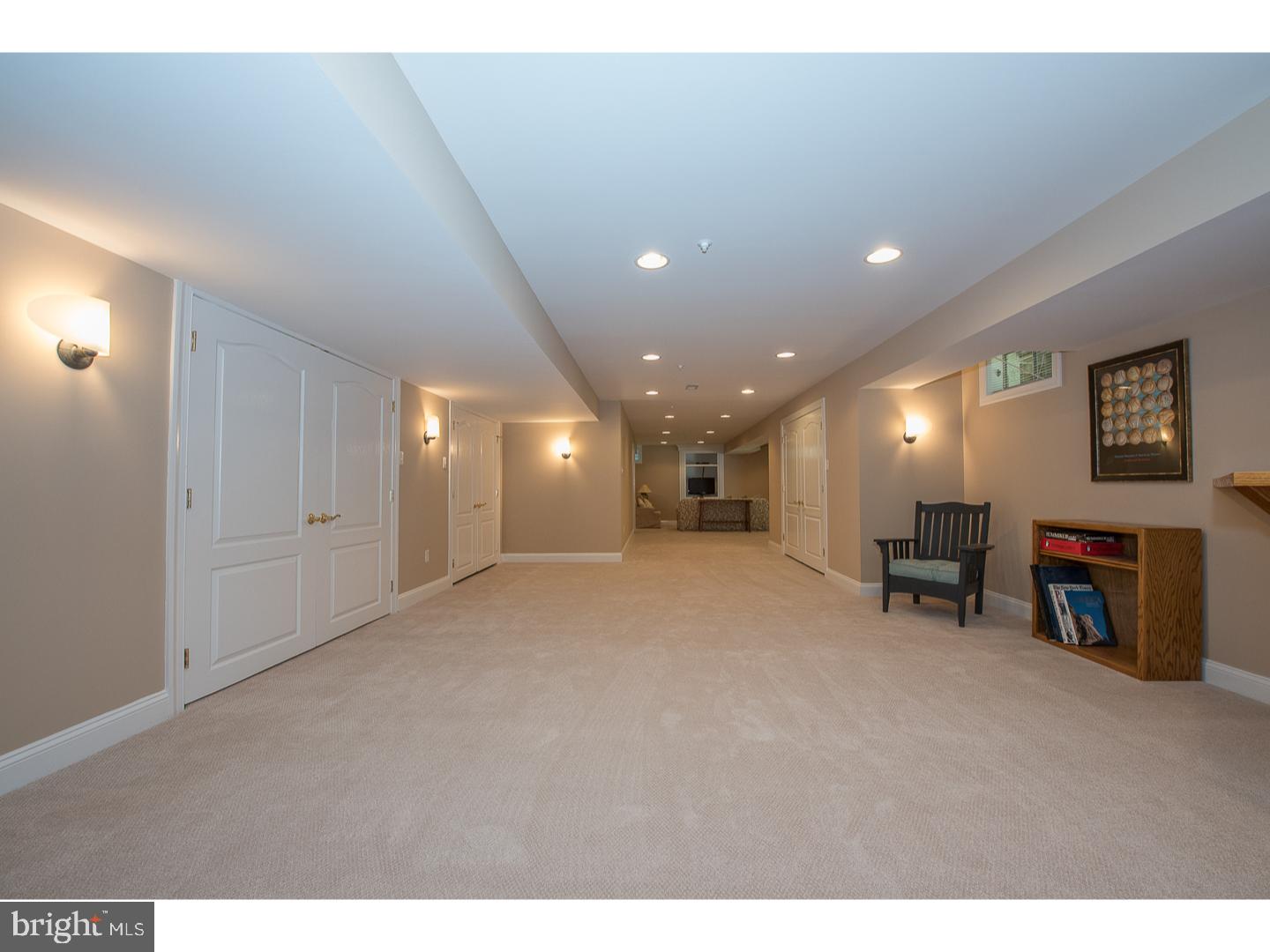 SPRINGTON PT ESTS - Residential