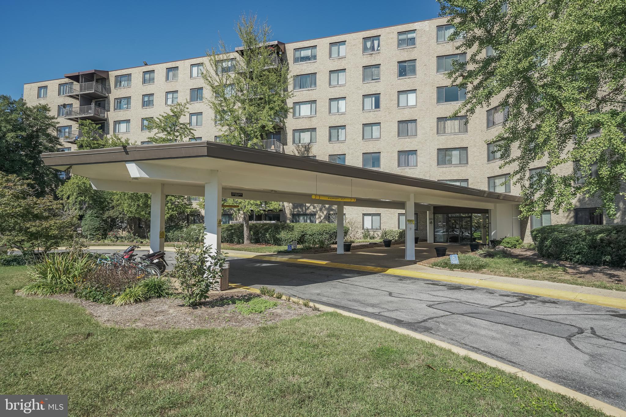 3450 TOLEDO TERRACE 422