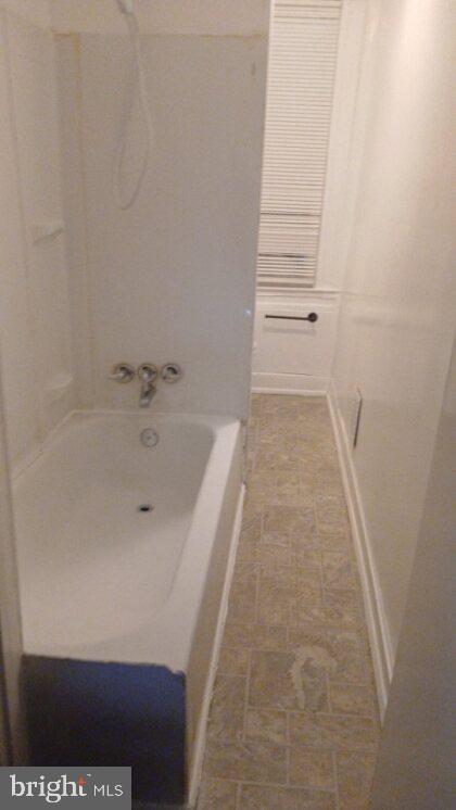 WOODMERE - Residential