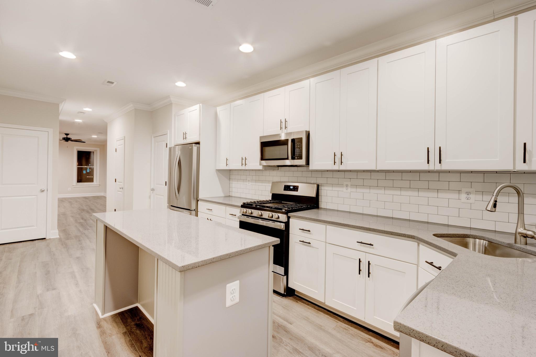 FEDERAL HILL HISTORIC DISTRICT - Residential Lease