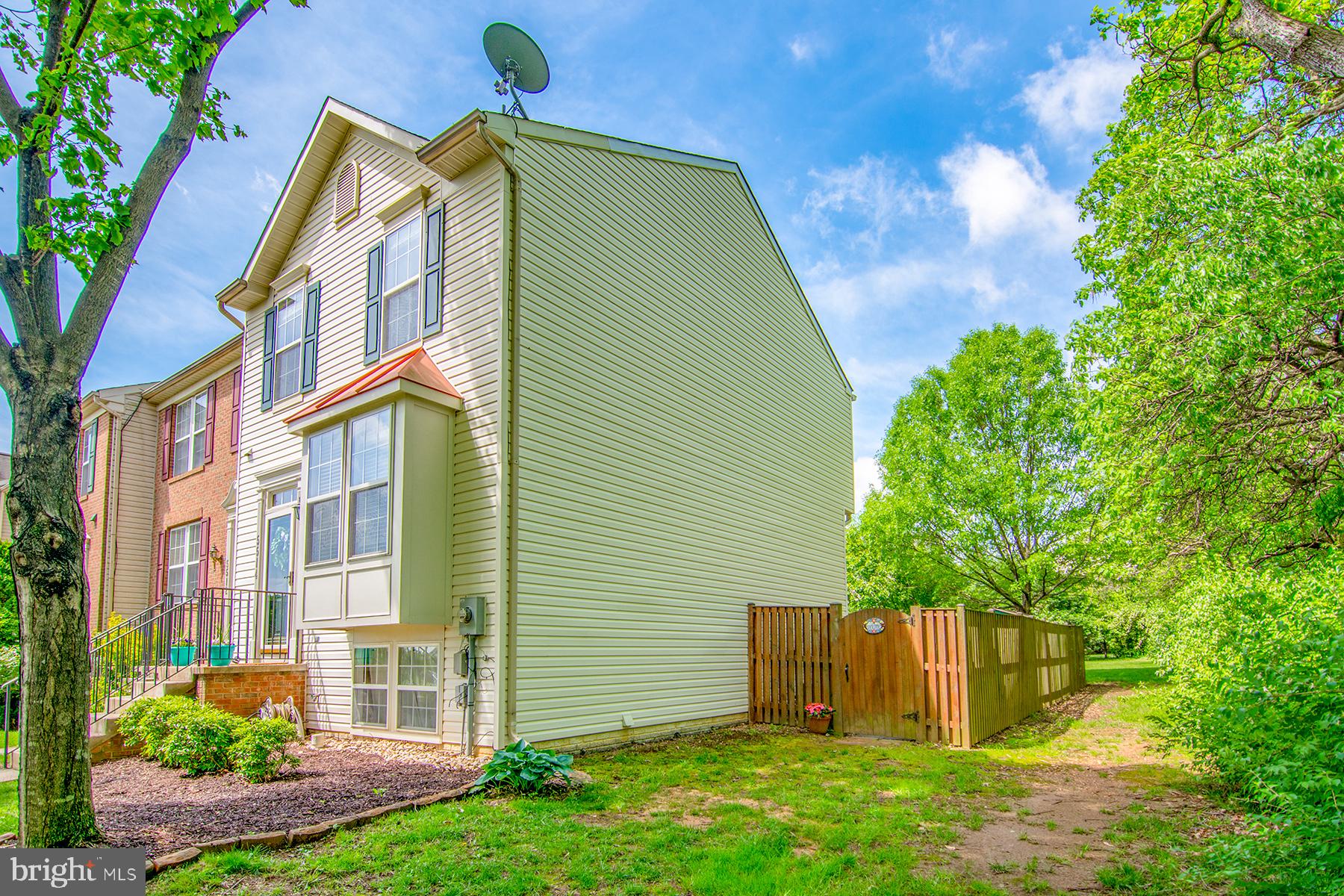 BALLENGER CREEK - Residential