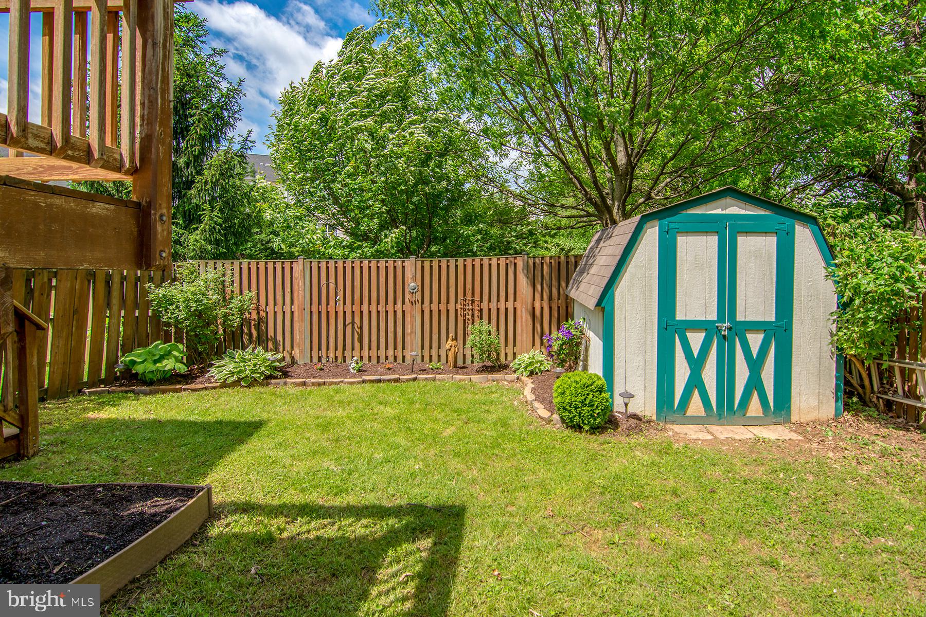 BALLENGER CREEK - Residential