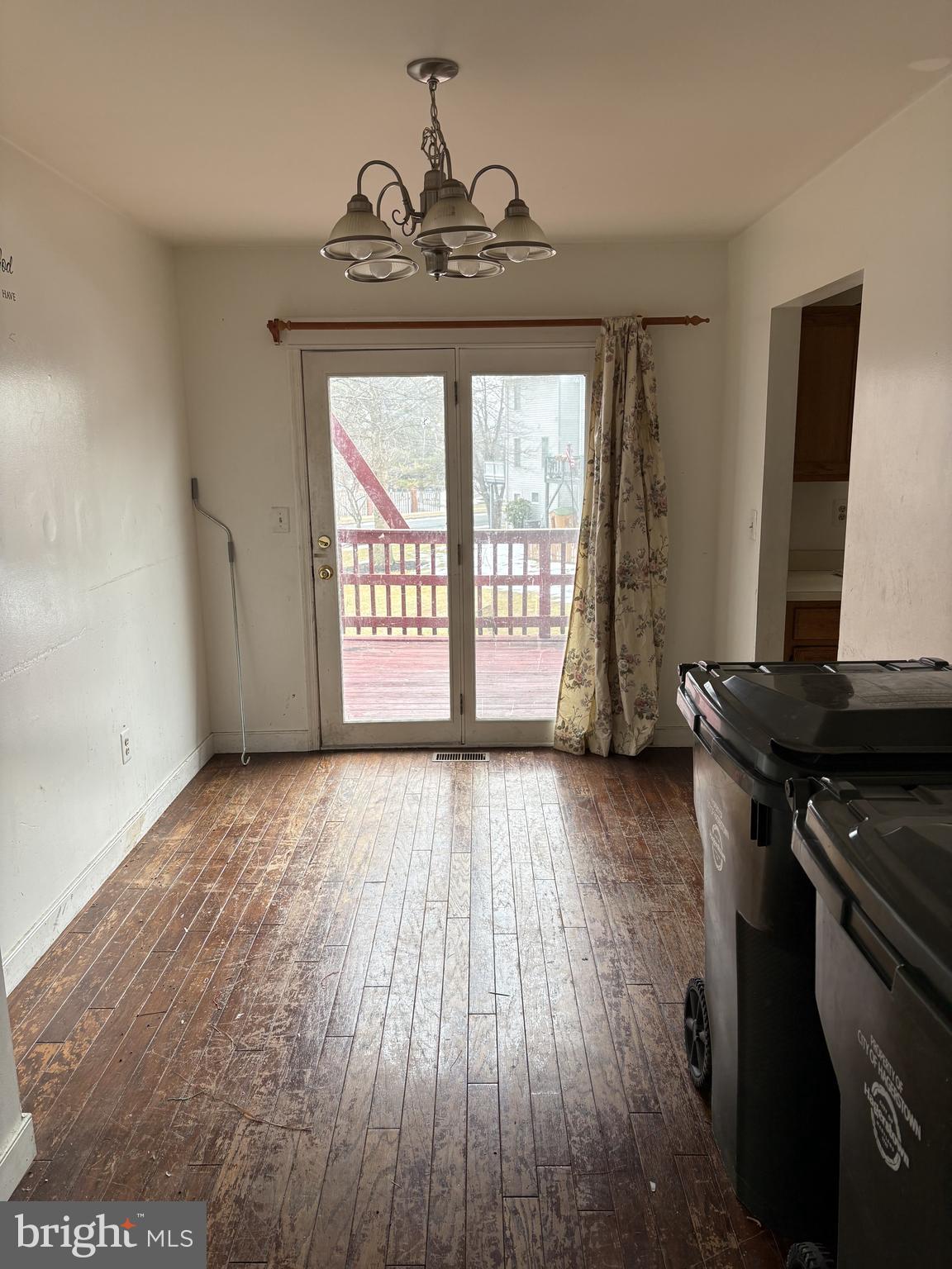 KENLY SQUARE - Residential