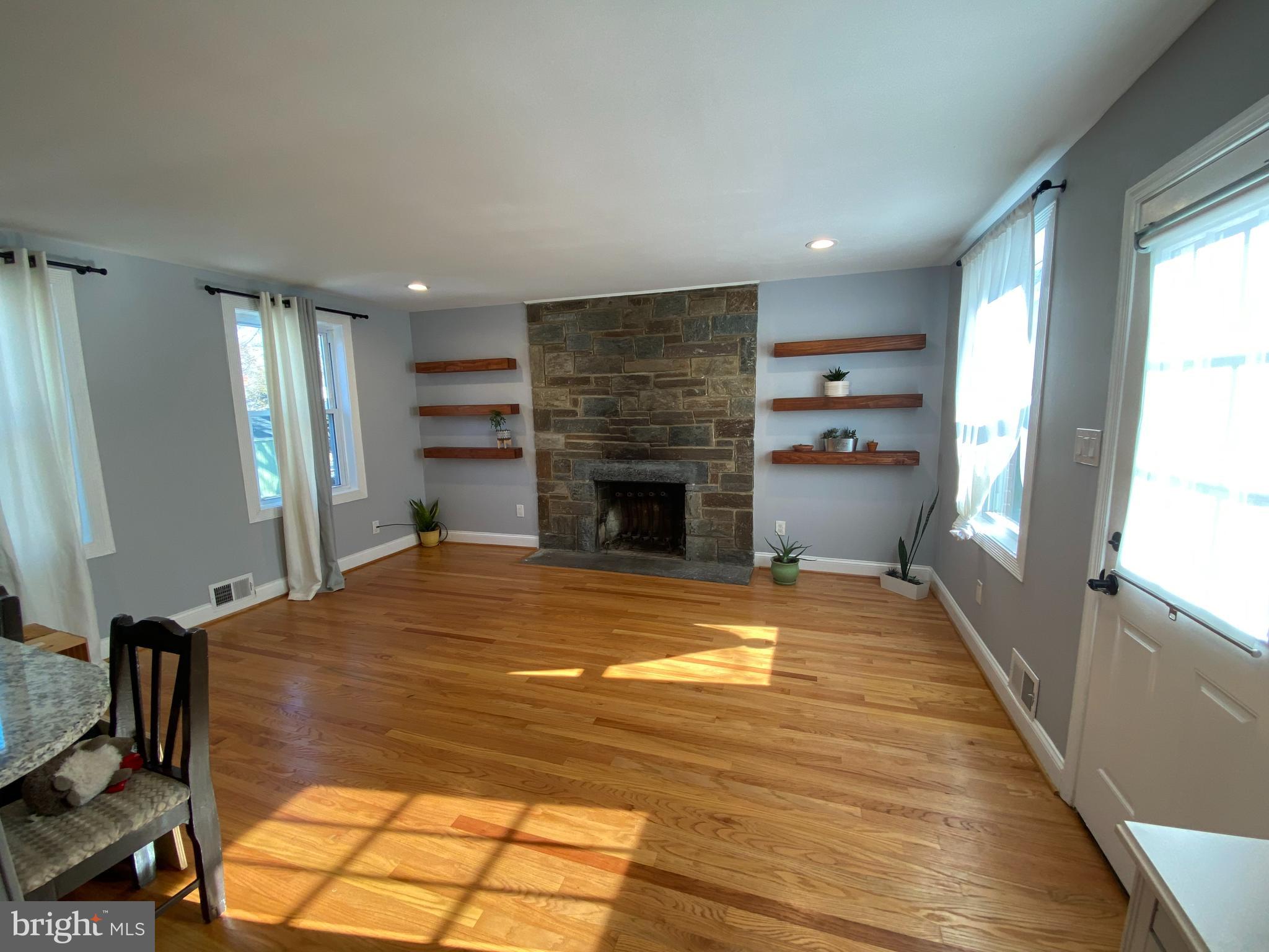 RANDOLPH HILLS - Residential Lease