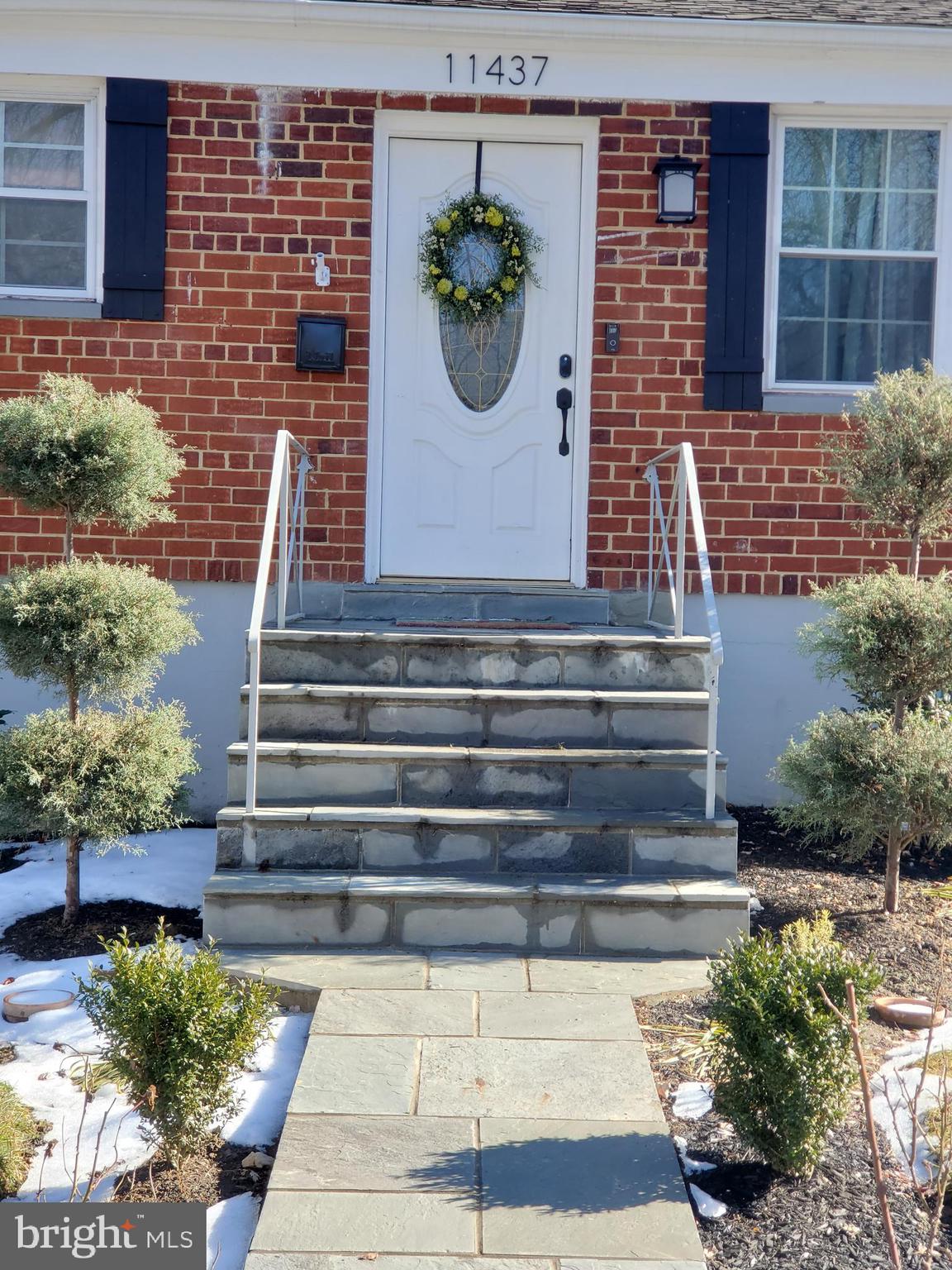 RANDOLPH HILLS - Residential Lease