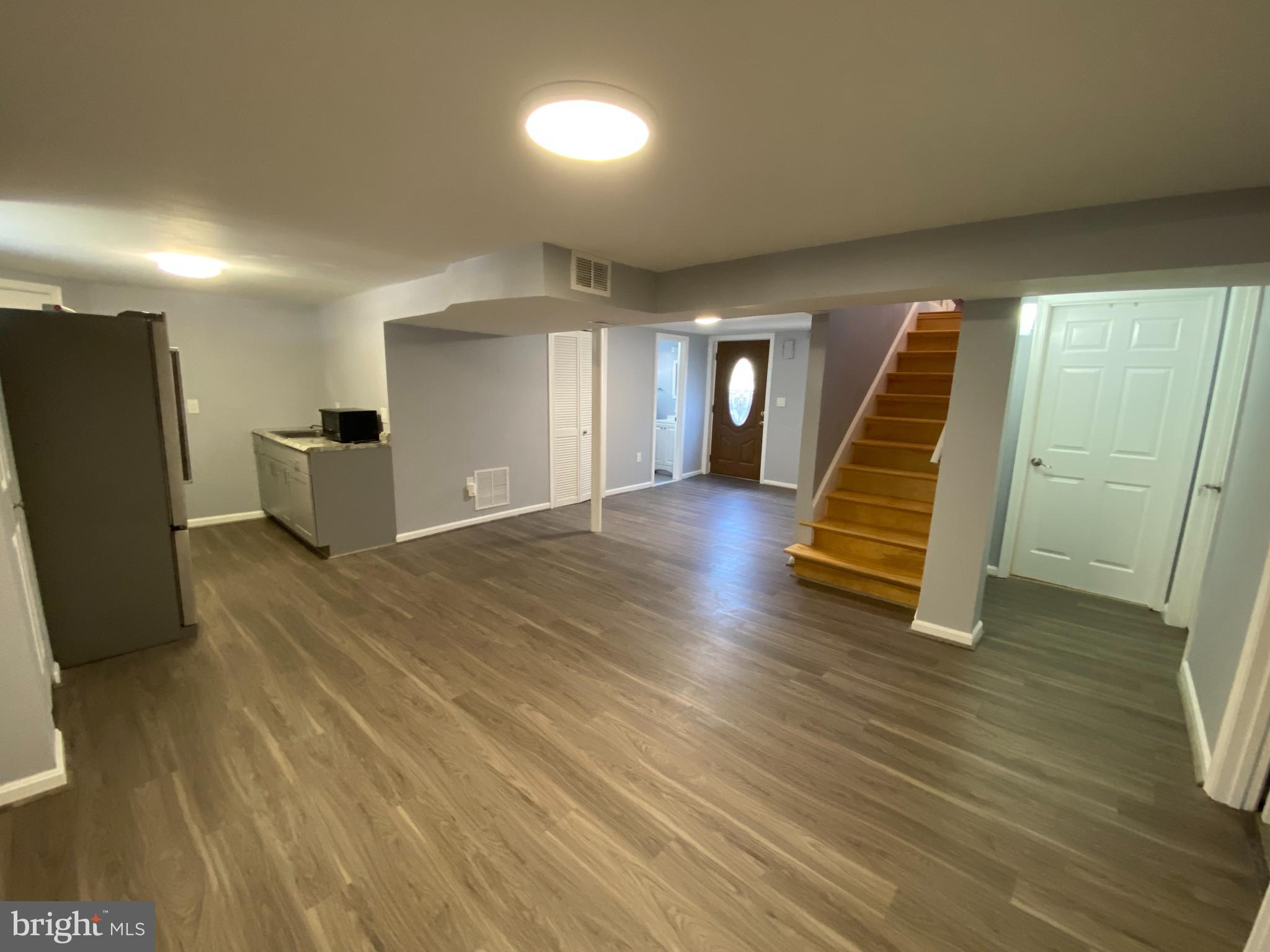 RANDOLPH HILLS - Residential Lease