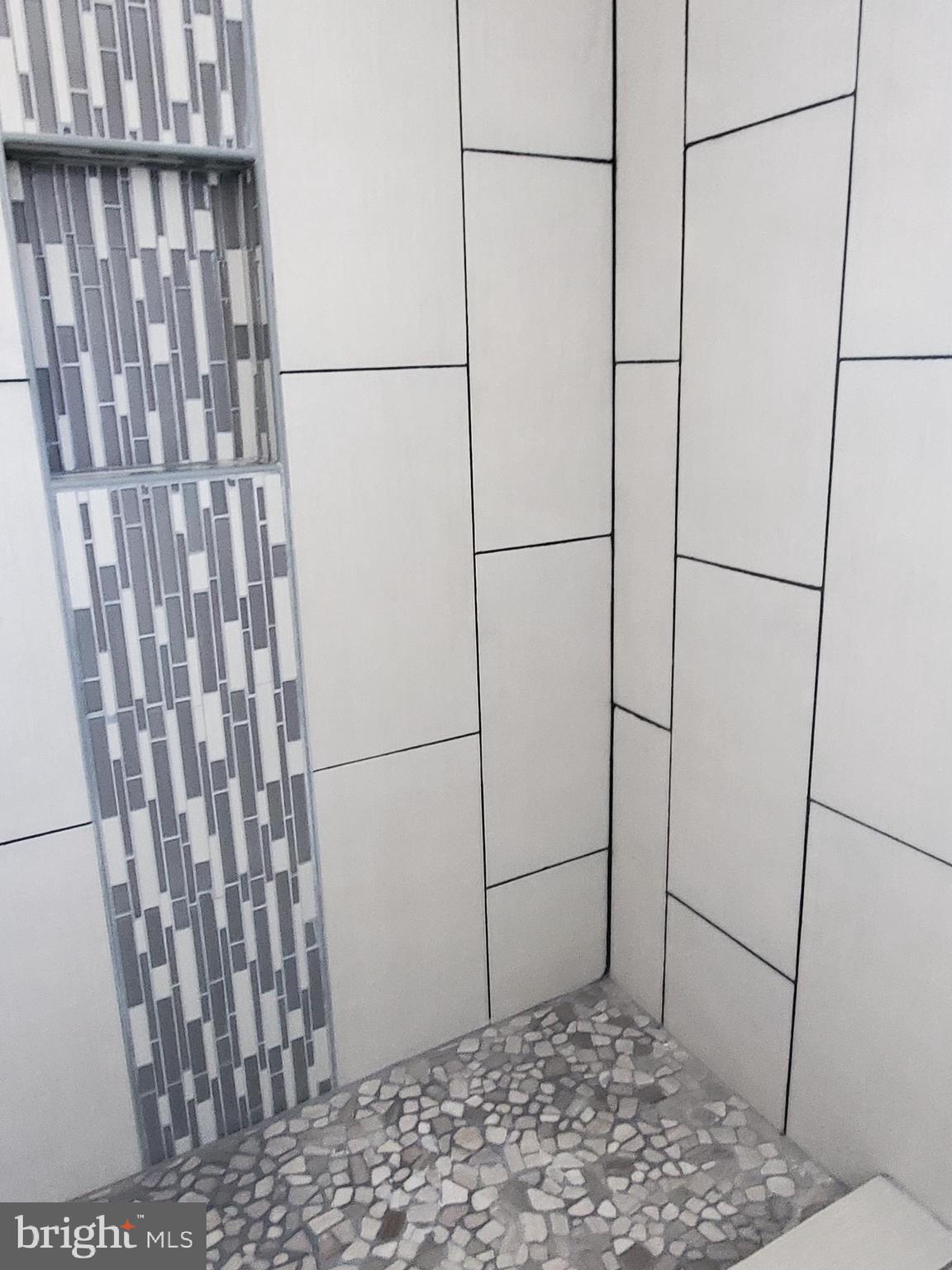 RANDOLPH HILLS - Residential Lease