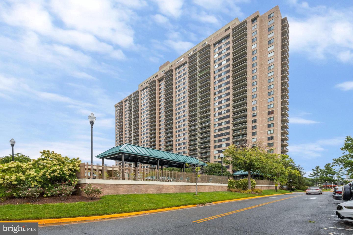 5505 SEMINARY ROAD 1916N