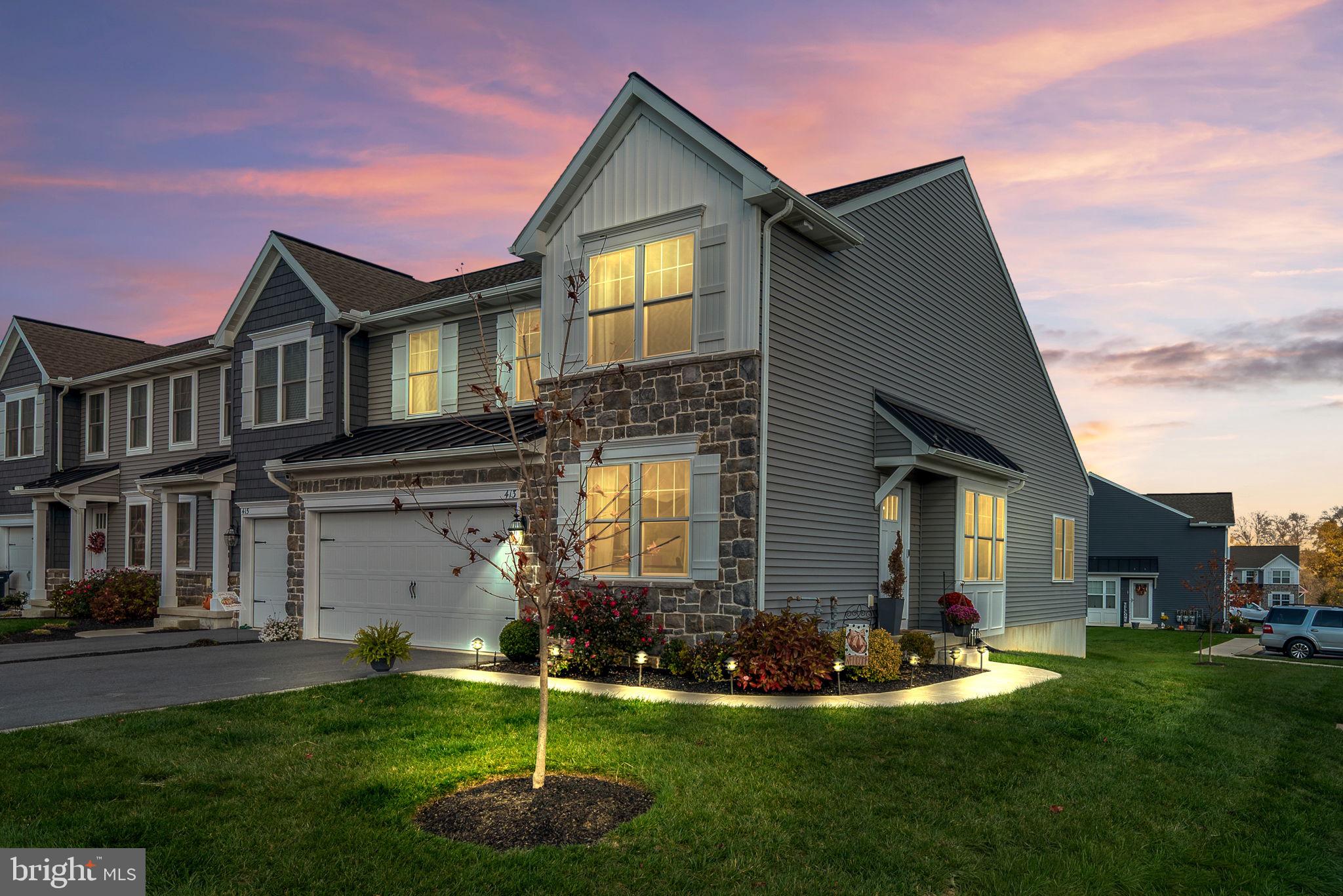 MAYAPPLE WOODS - Residential