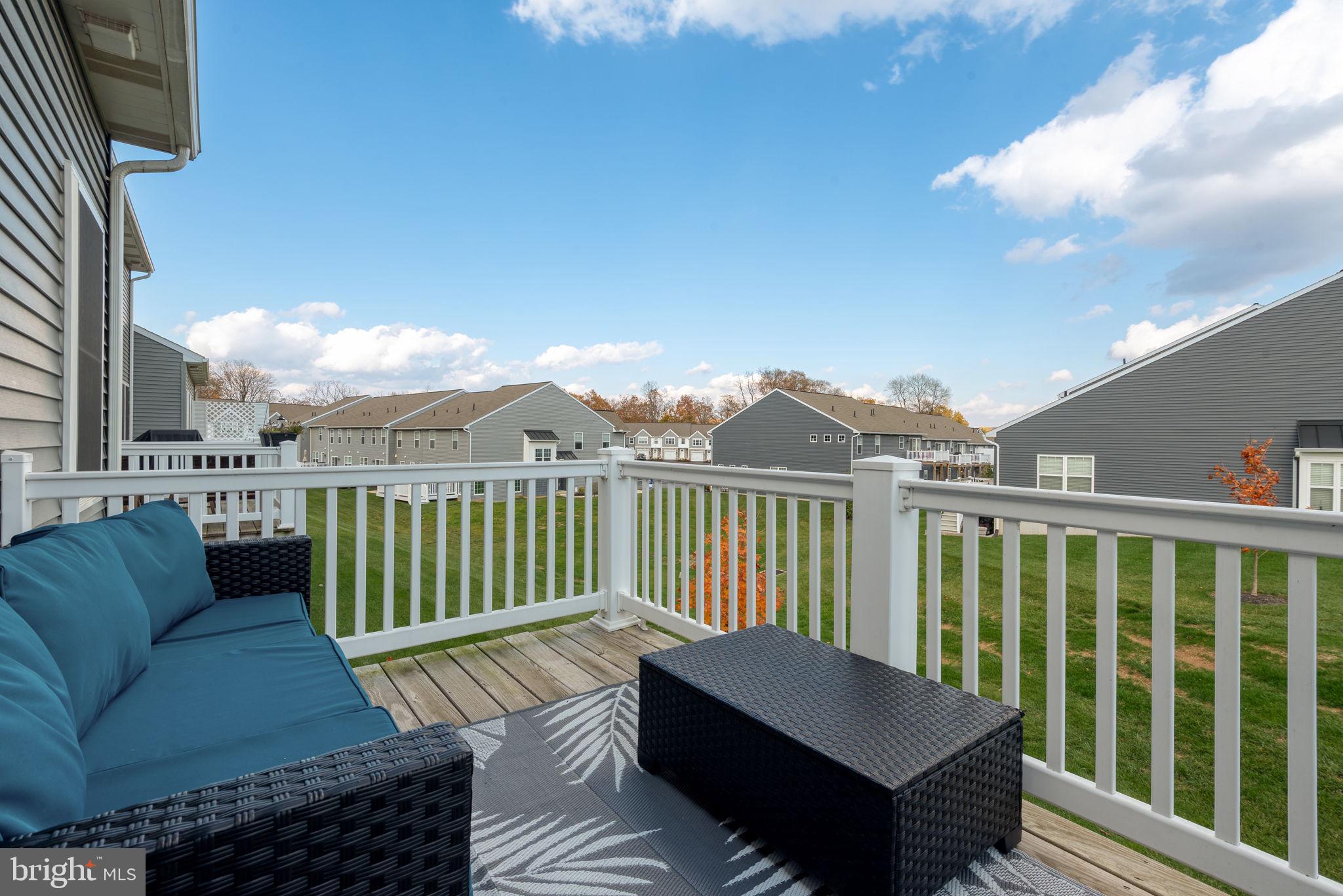 MAYAPPLE WOODS - Residential