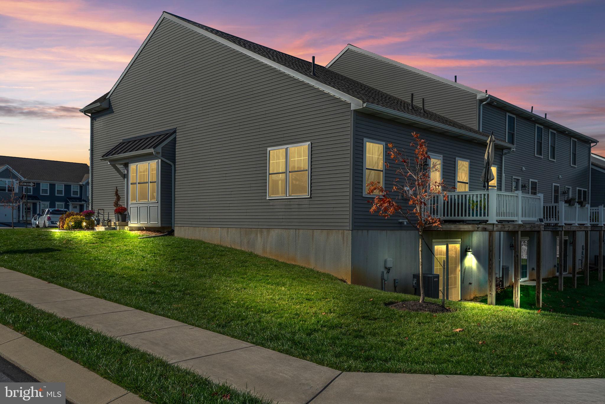 MAYAPPLE WOODS - Residential