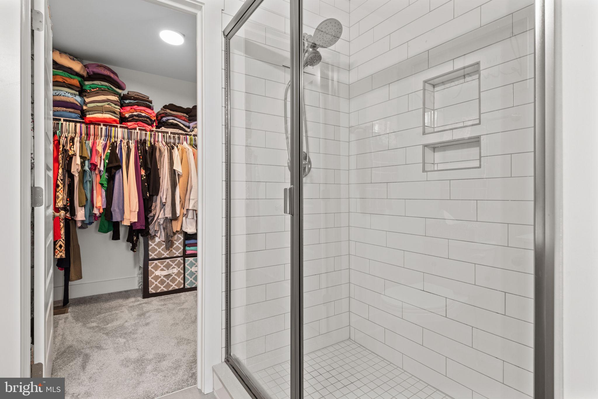 MAYAPPLE WOODS - Residential