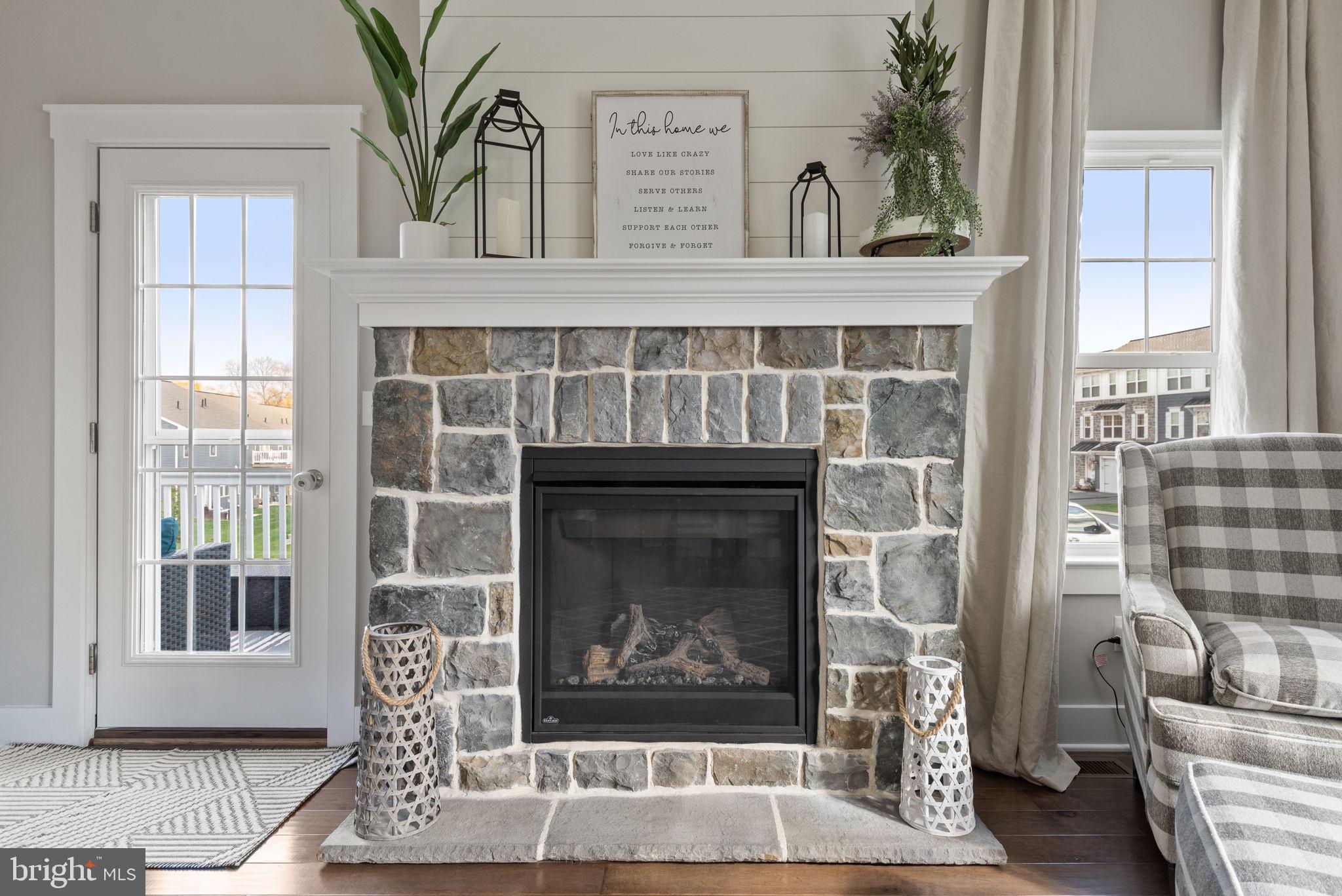 MAYAPPLE WOODS - Residential