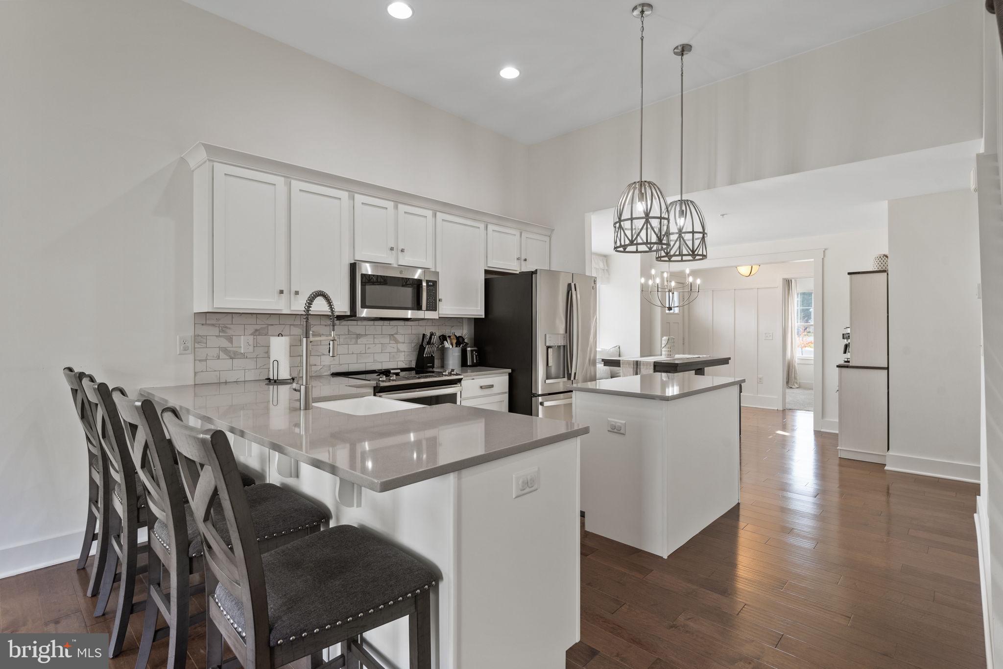 MAYAPPLE WOODS - Residential