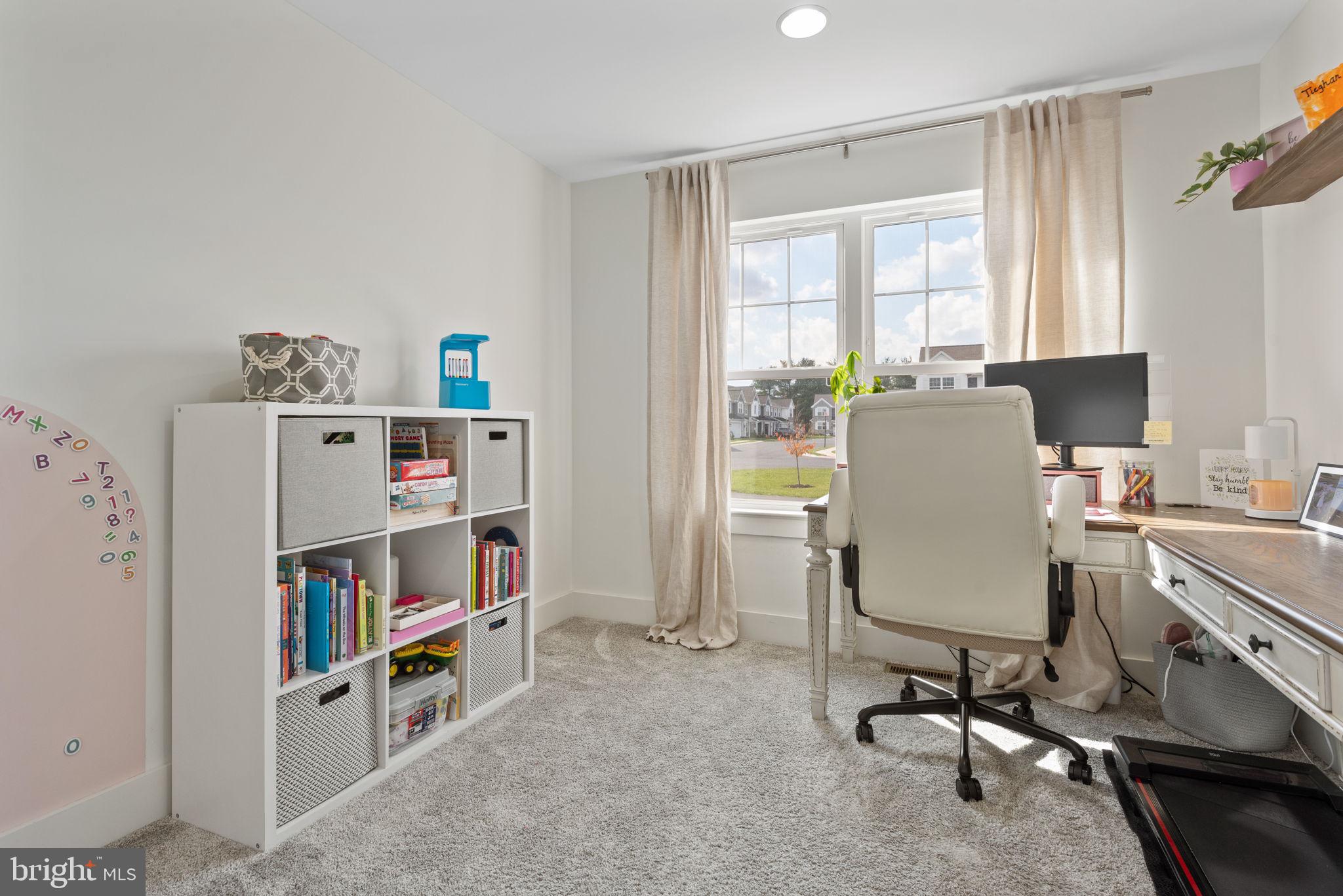 MAYAPPLE WOODS - Residential